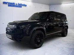 Land Rover Defender 110 SE