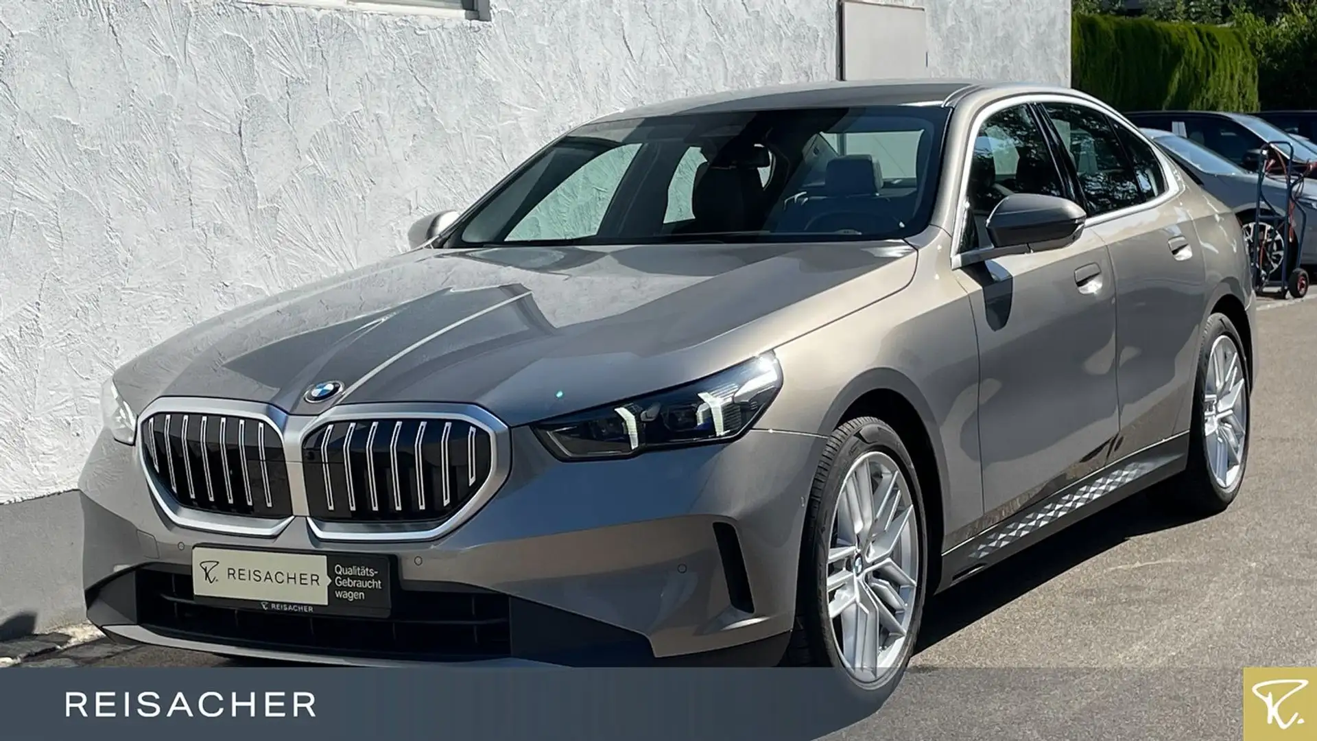 BMW 520 i A Lim el.Sitz+Mem,Autom Gris - 1