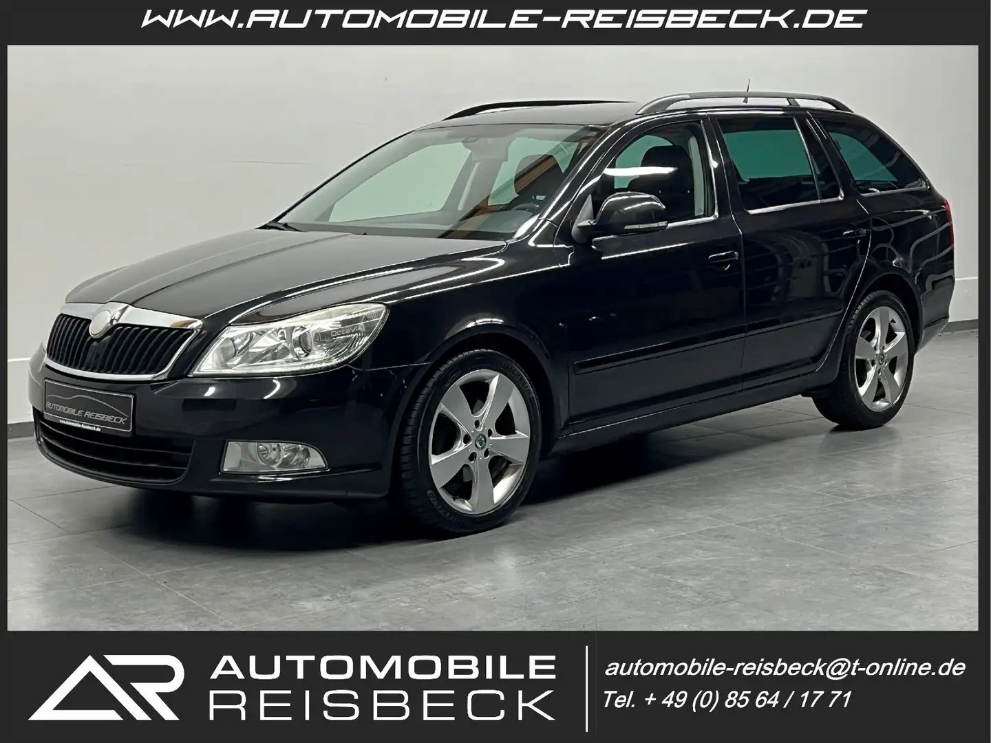 Skoda Octavia Combi 2.0 TDI*Elegance*1.Hand*Standhzg.* Noir - 1