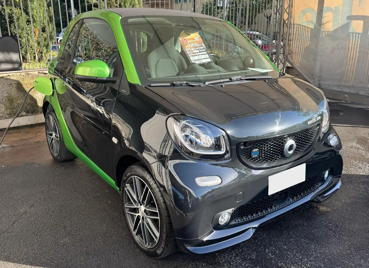 smart forTwo EQ ALLESTIMENTO BRABUS Nero - 1