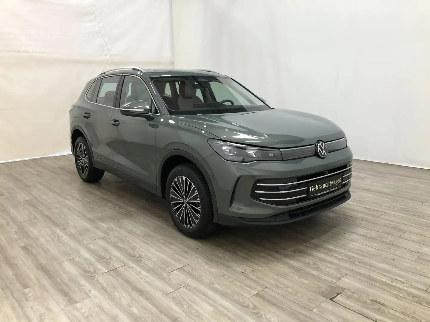 Volkswagen Tiguan 2.0 TDI Elegance 4Motion AHK*Pano*Standh. Vert - 2