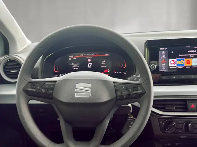 Seat Ibiza view 9