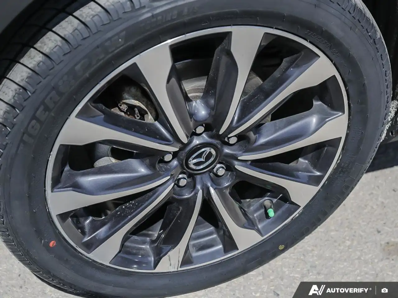 Mazda CX-3 снимка Mazda CX-3