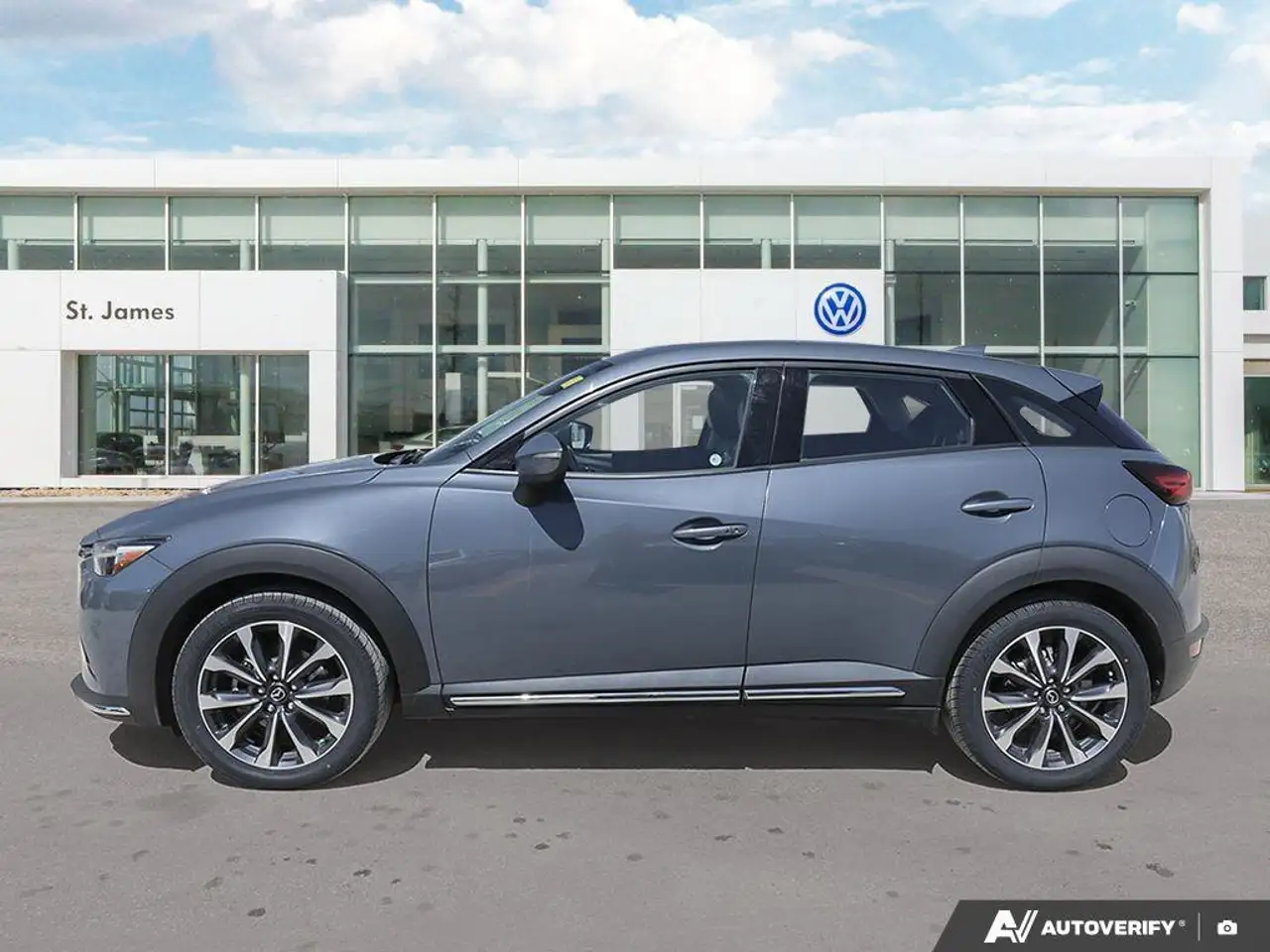 Mazda CX-3 снимка Mazda CX-3
