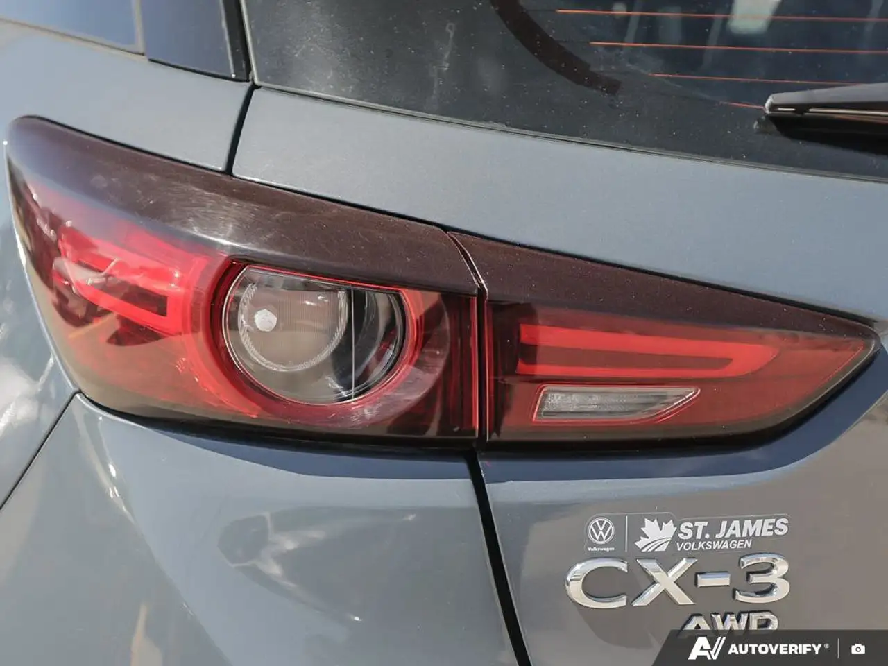 Mazda CX-3 снимка Mazda CX-3