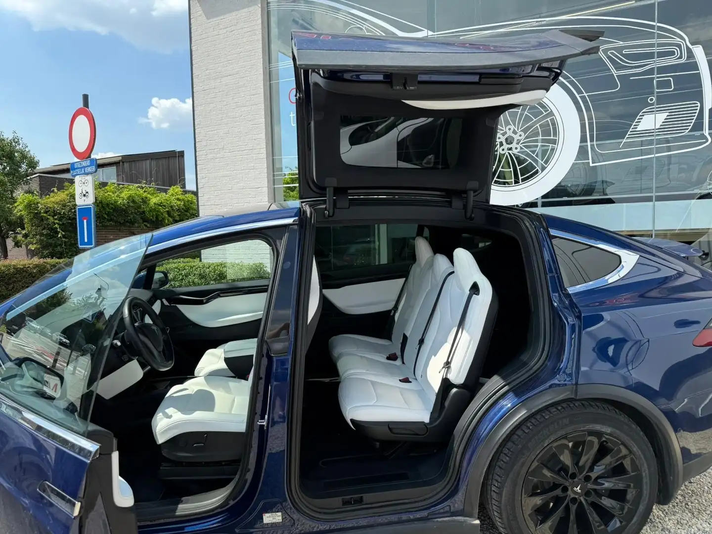Tesla Model X Model X 75D Allradantrieb - 2
