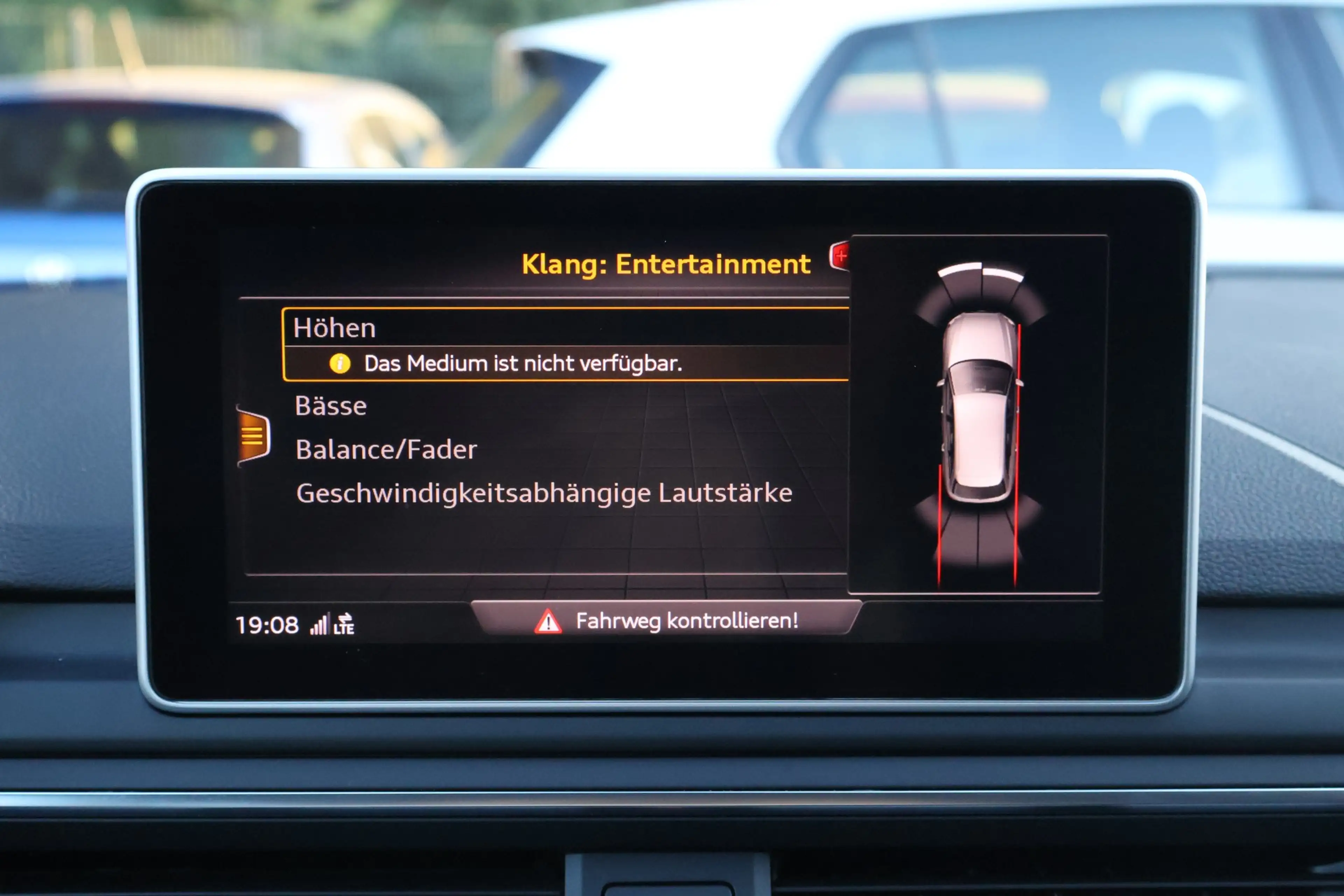Audi A4 allroad 2.0 TDI quattro Digitales Cockpit LED — photo 11