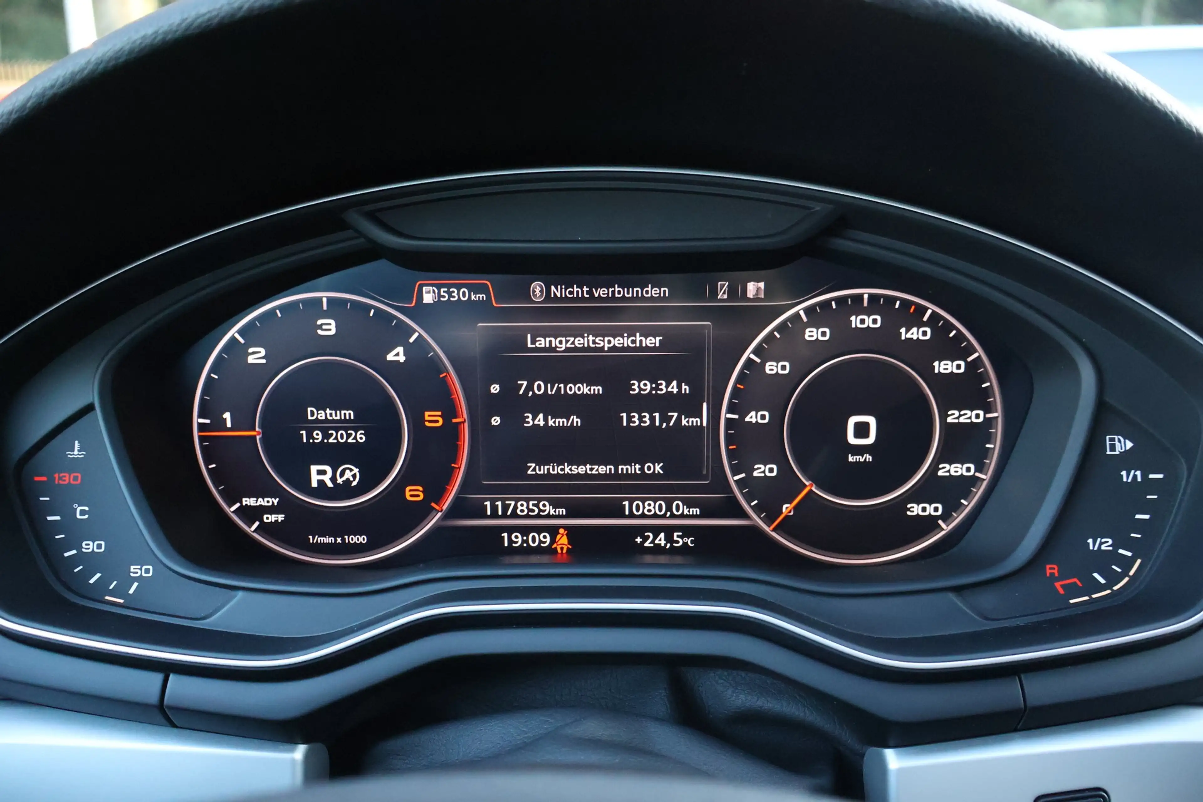 Audi A4 allroad 2.0 TDI quattro Digitales Cockpit LED — photo 19