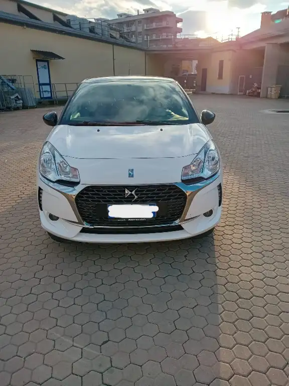DS Automobiles DS 3