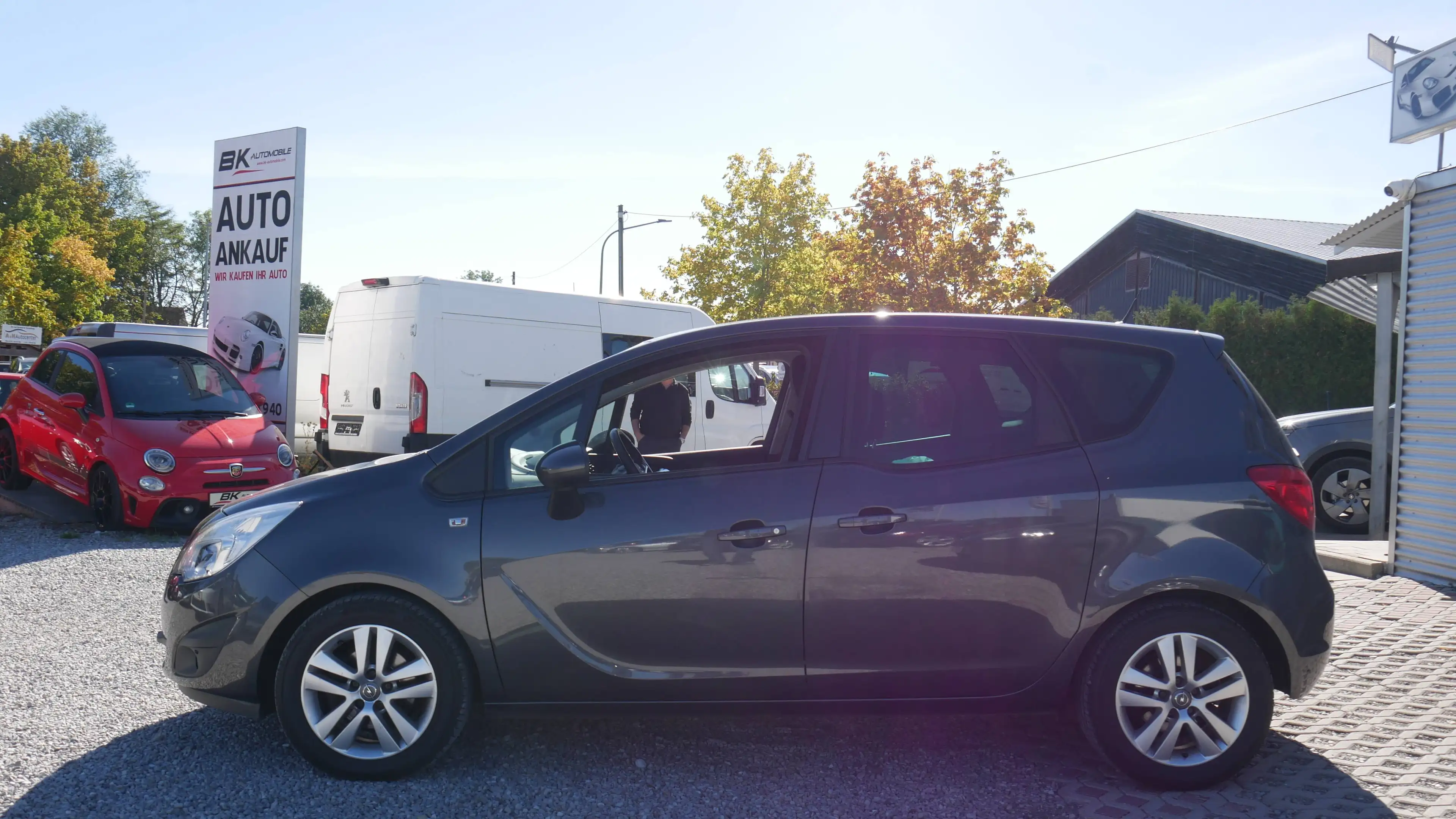 Opel Meriva 1.4 TÜV,- Kundendienst Neu 1. Hand Scheckheft Lenkrad,- Sitzheiz. — photo 6