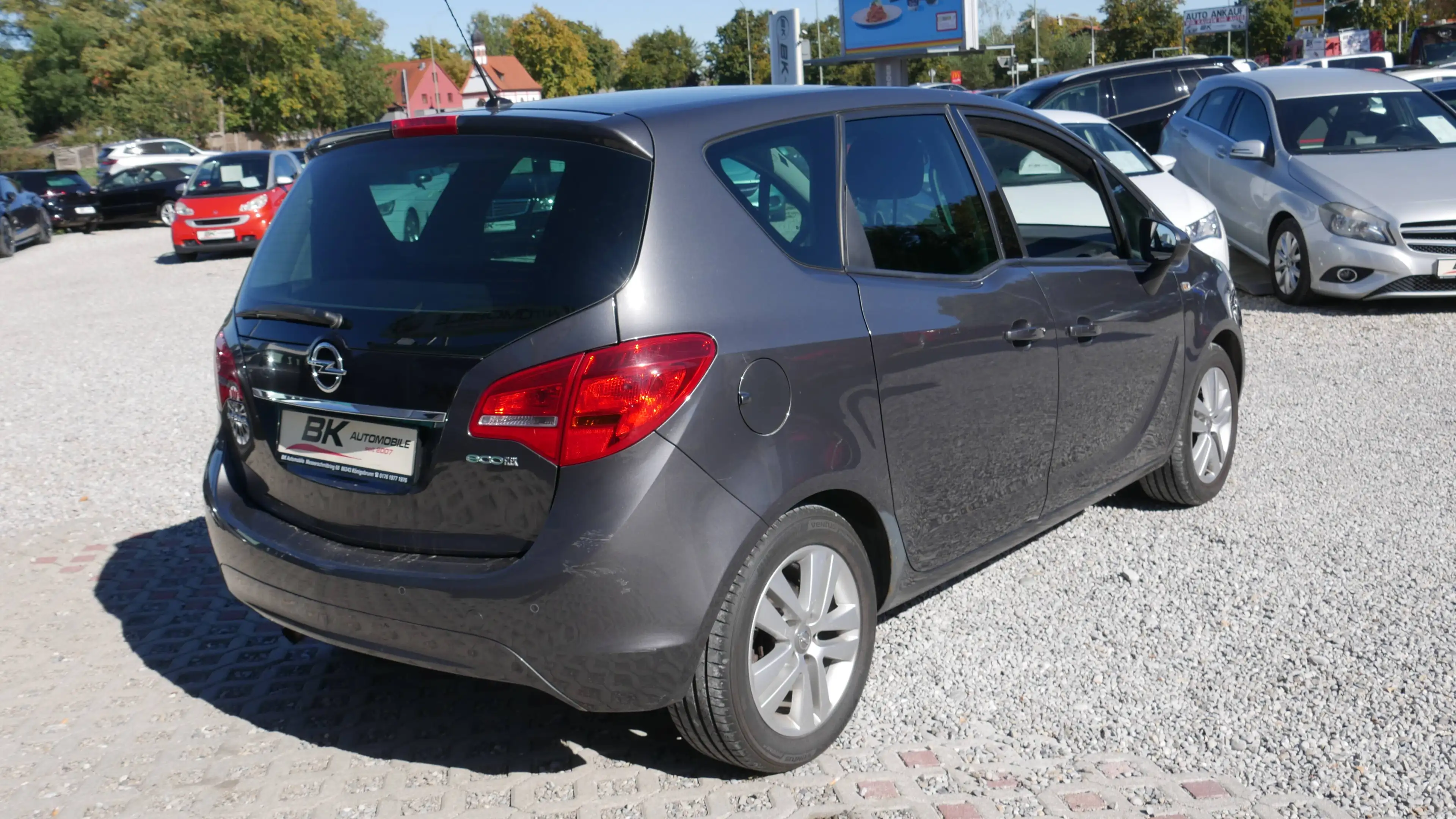 Opel Meriva 1.4 TÜV,- Kundendienst Neu 1. Hand Scheckheft Lenkrad,- Sitzheiz. — photo 3