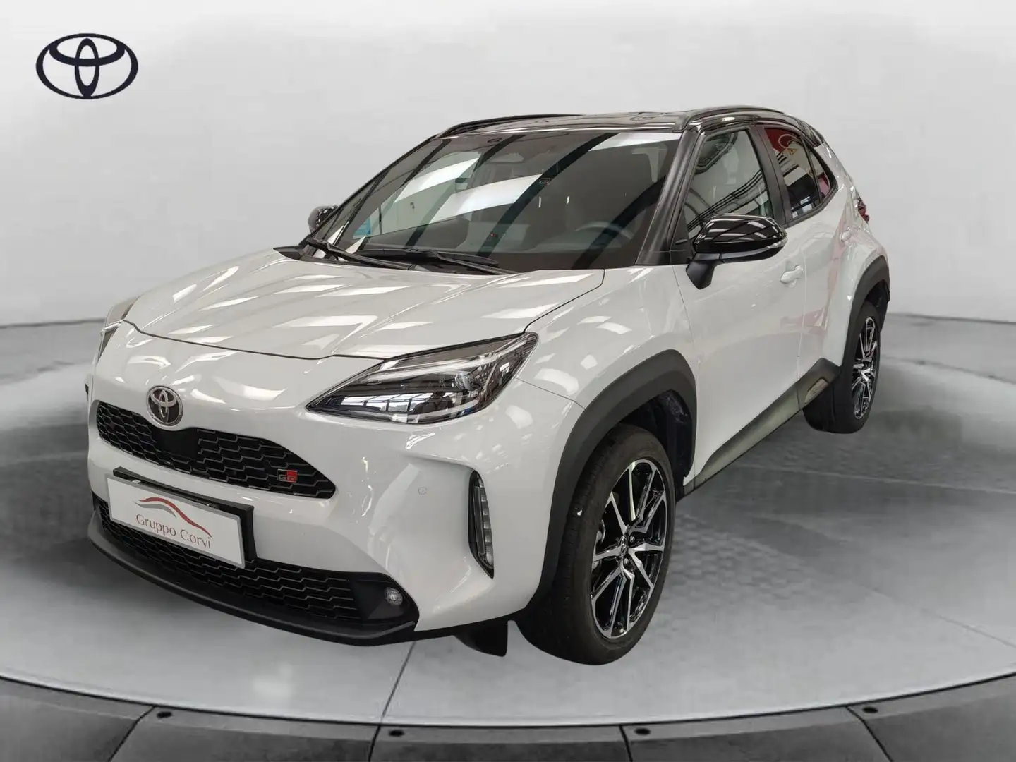 Toyota Yaris Cross Yaris Cross 1.5 Hybrid 130 CV 5p. E-CVT GR SPORT Gris - 1