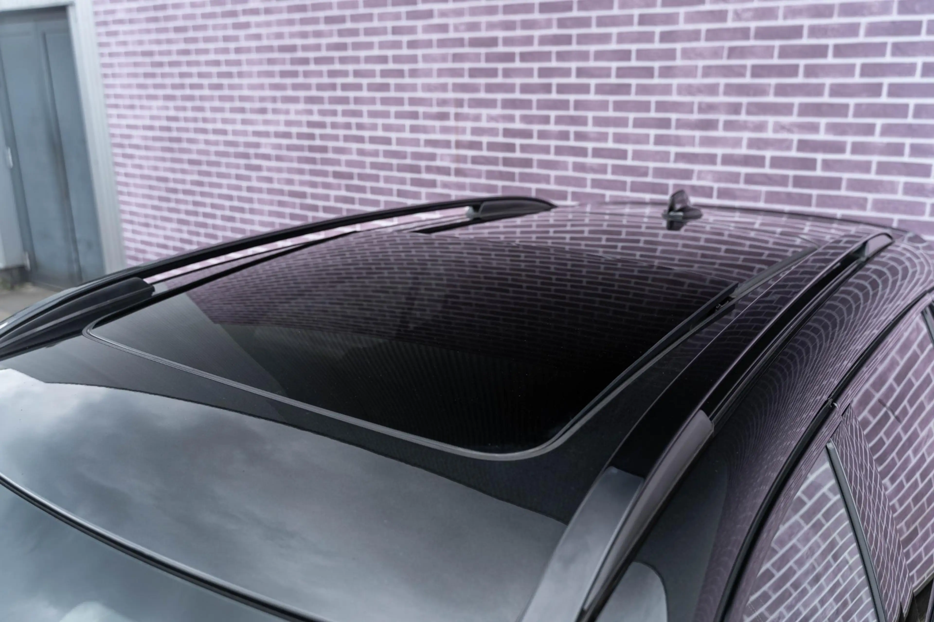 Lynk & Co 01 1.5 More | Trekhaak | PHEV | Two-Tone | Panoramada — photo 10