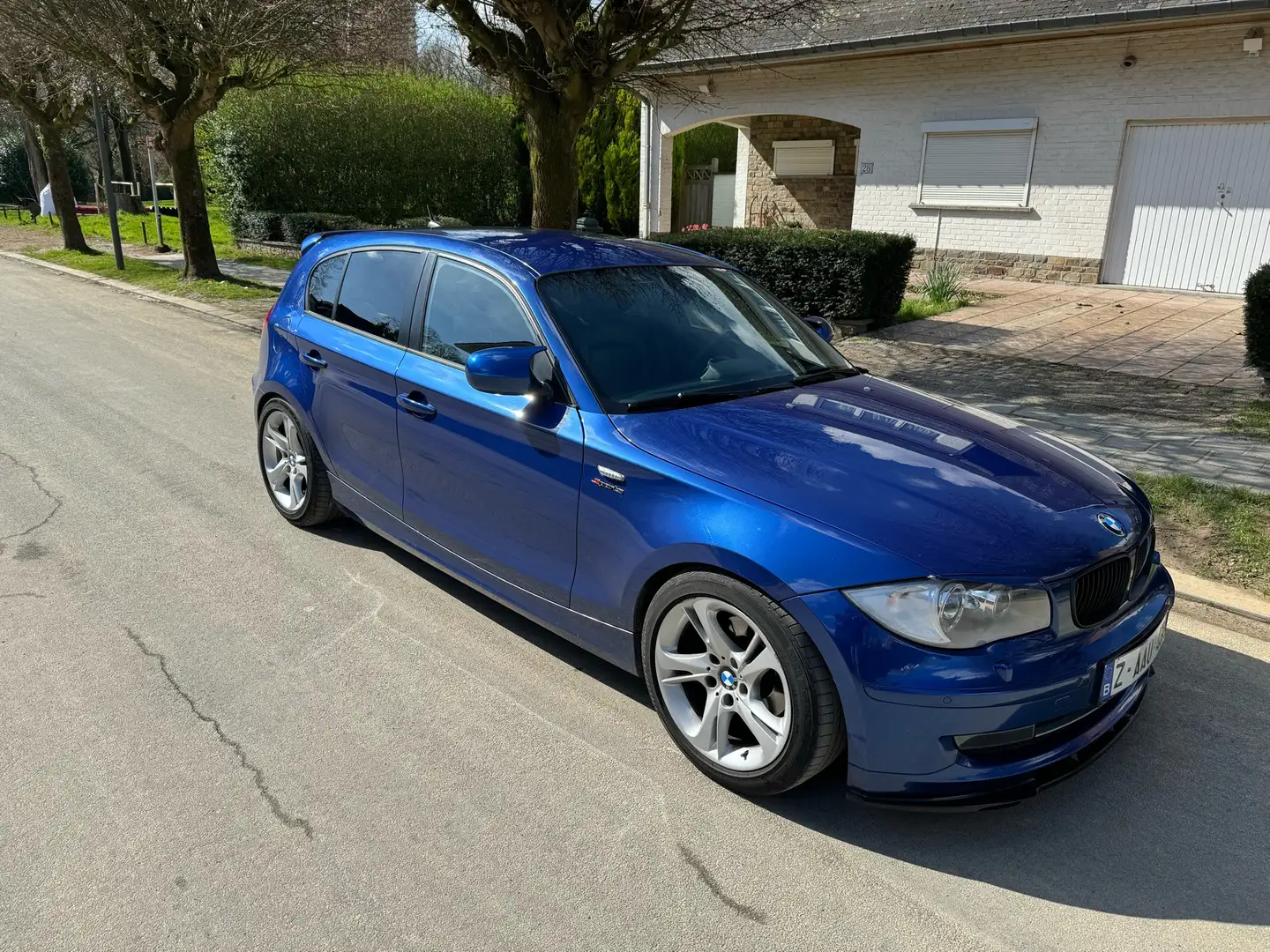 BMW 120 120iA Mavi - 1