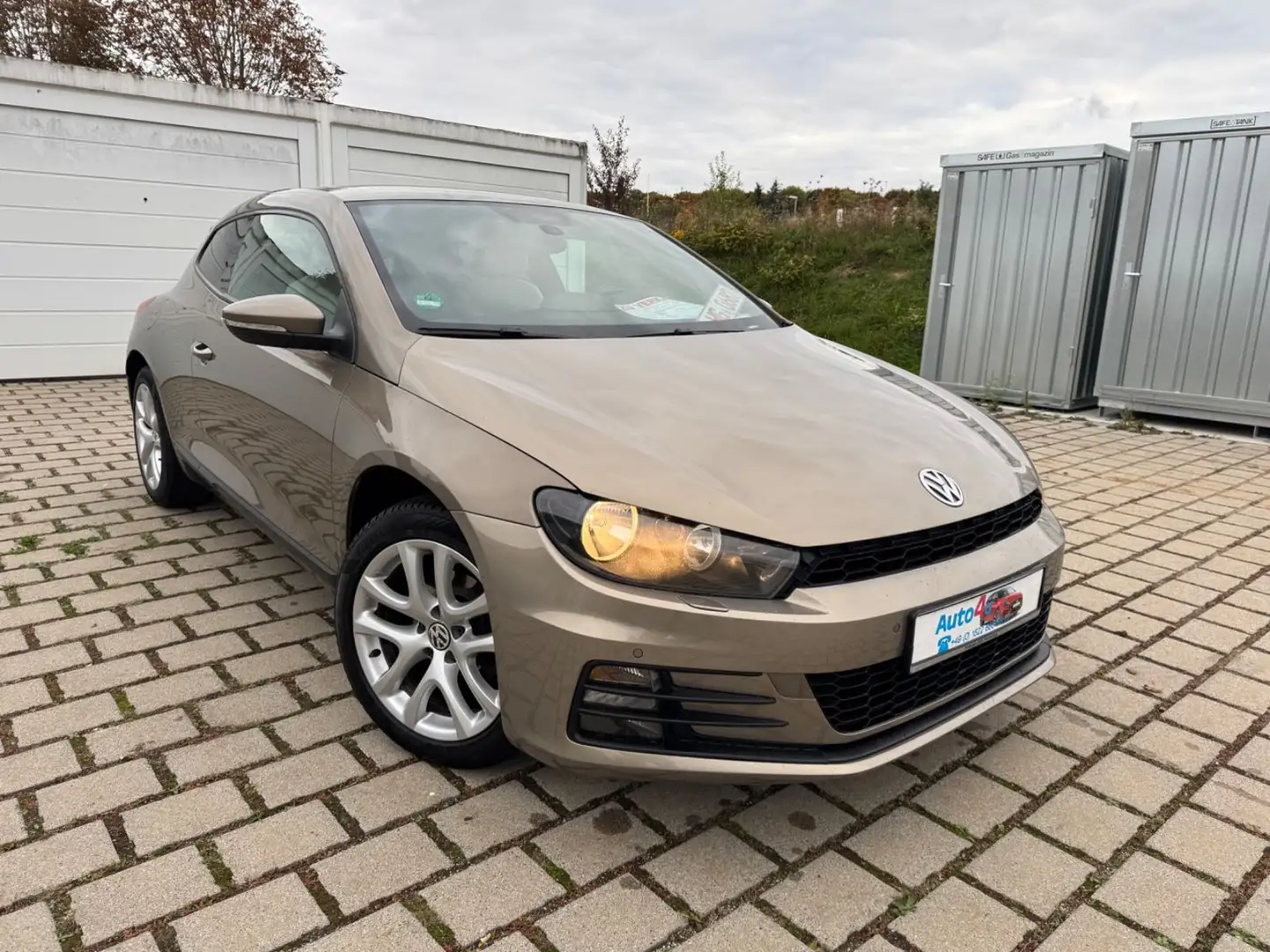 Volkswagen Scirocco 1.4 Sportfahrwerk Euro6 Klima pdc Gold - 2