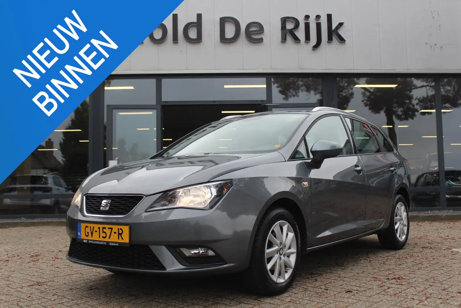 SEAT Ibiza ST 1.2 TSI Style Dynamic Grijs - 1