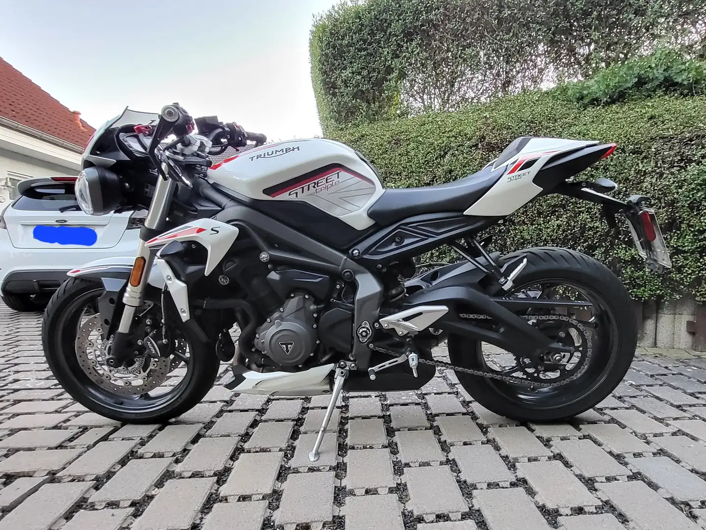 Triumph Street Triple S 660 A2 Blanc - 2