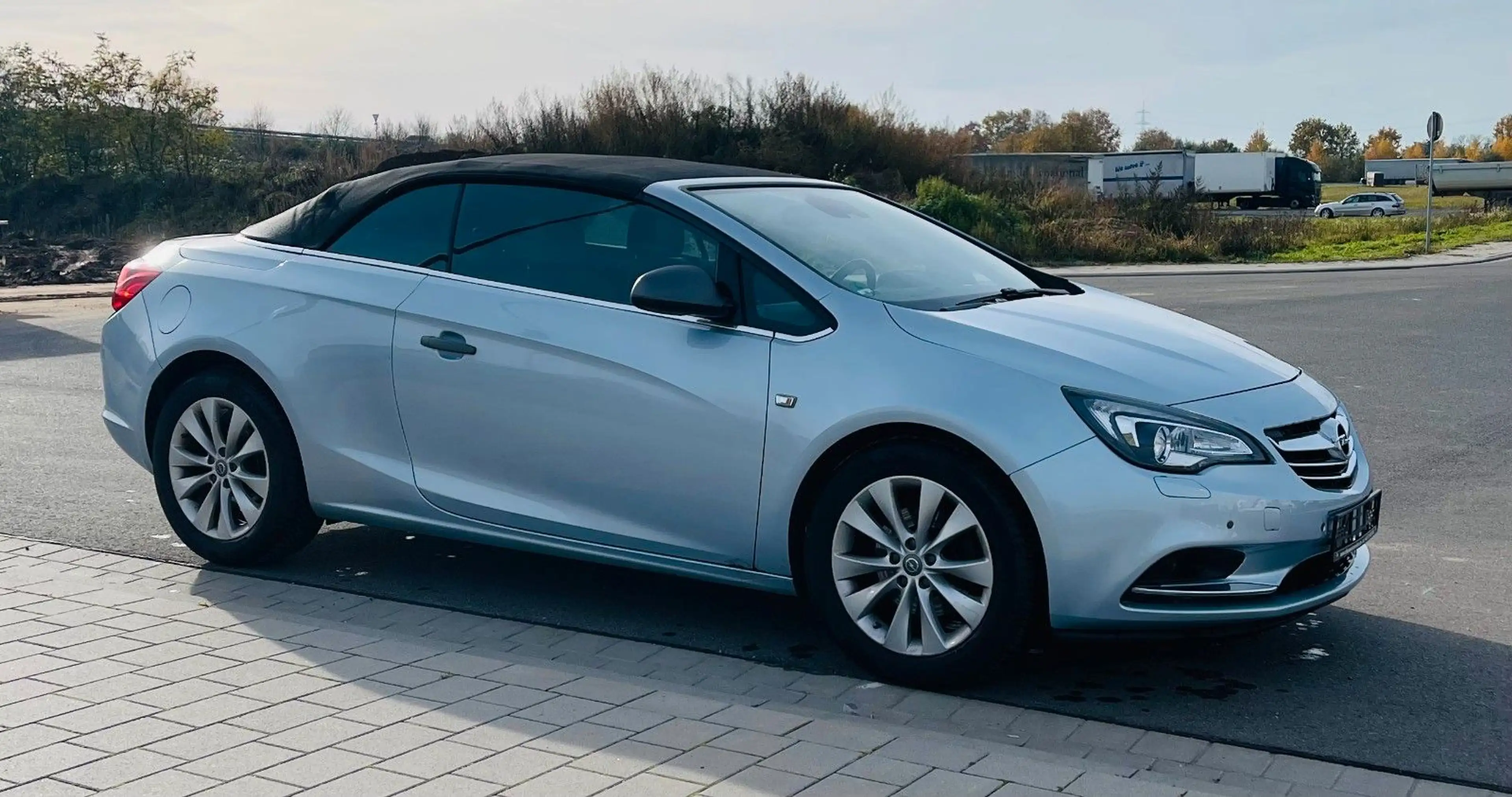 Opel Cascada Innovation Automatik — photo 7