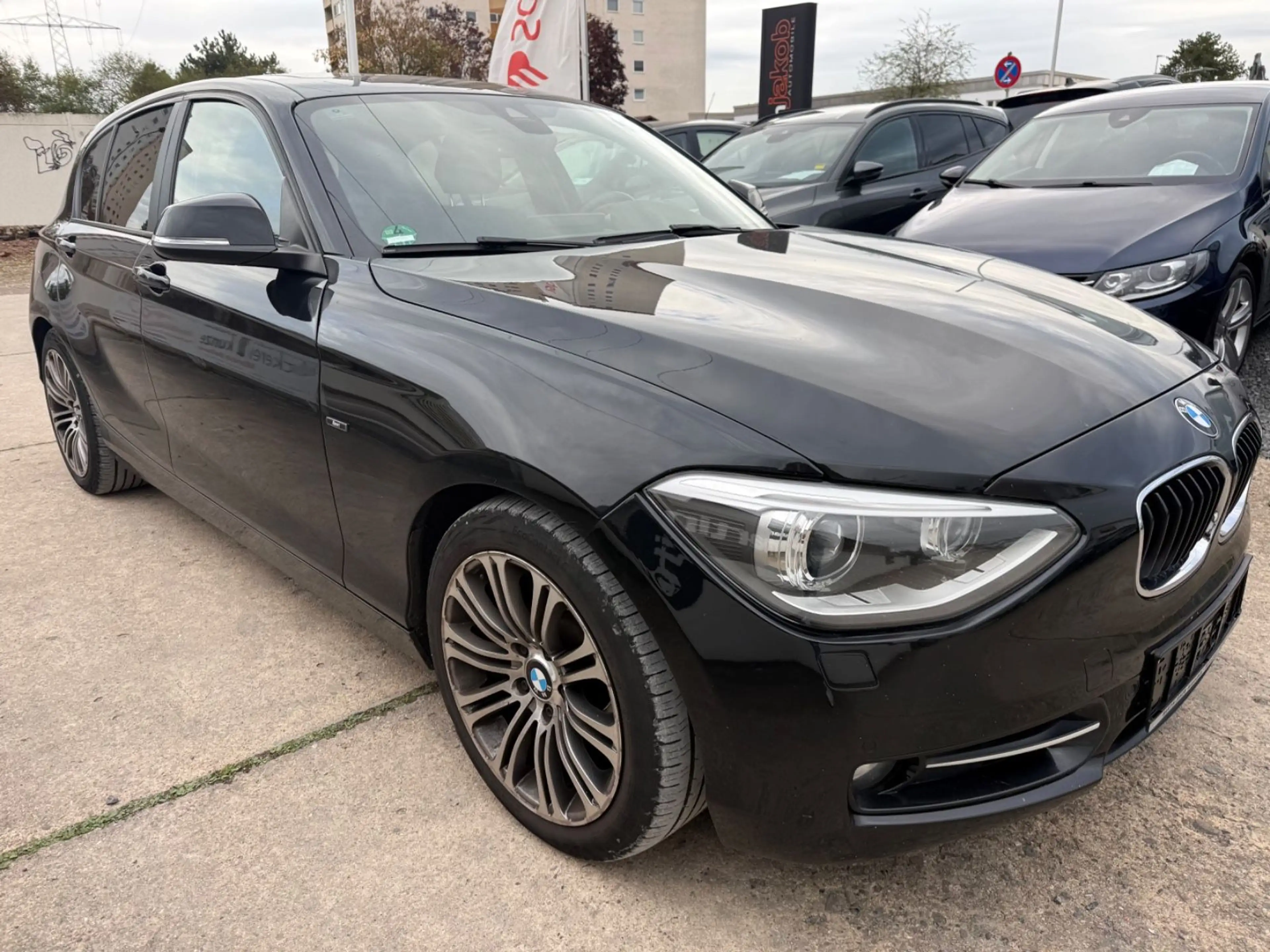 BMW 120 1 Limousine 5-trg. 120 d+LEDER+SCHIEBEDACH+S