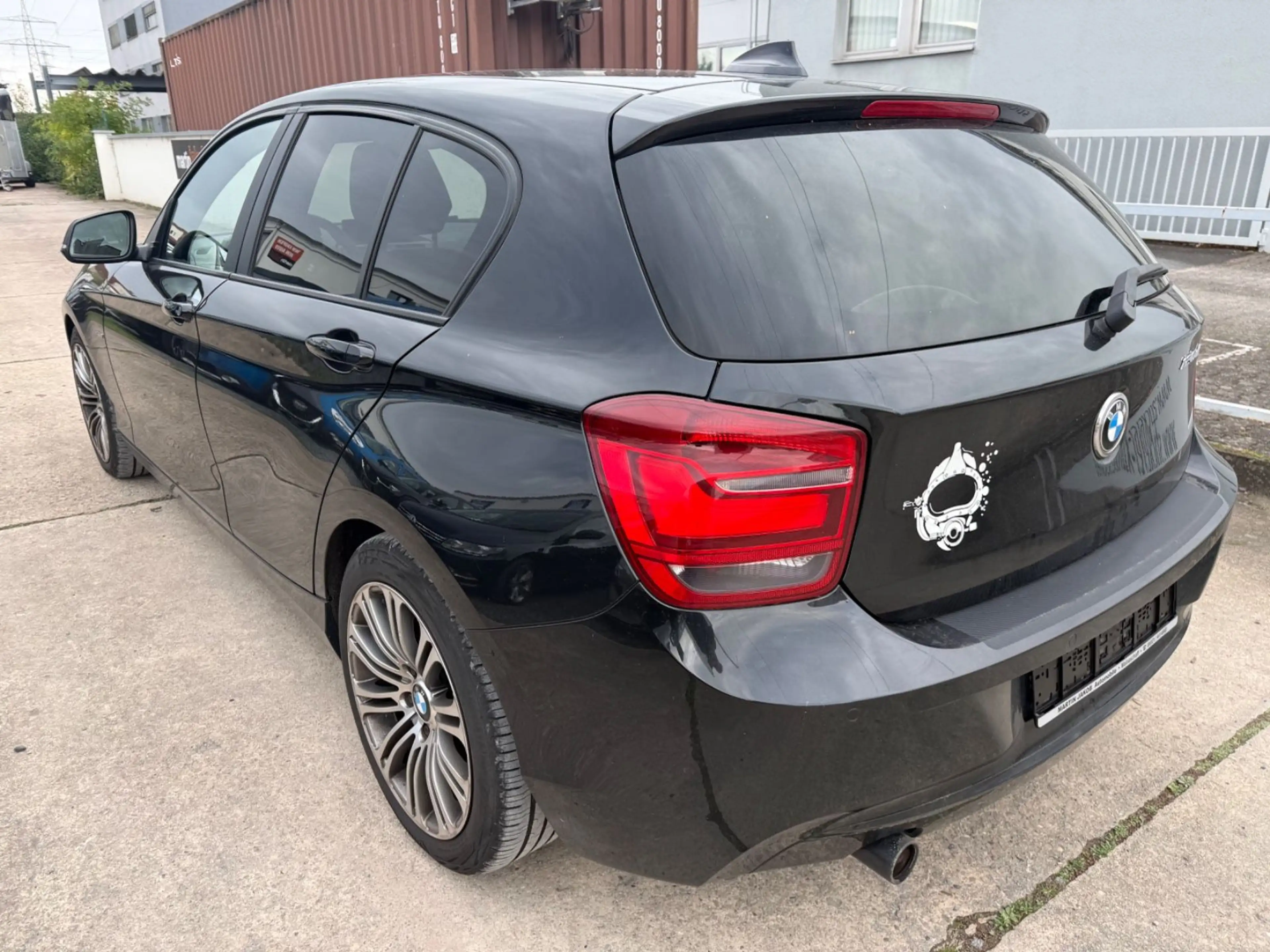 BMW 120 1 Limousine 5-trg. 120 d+LEDER+SCHIEBEDACH+S — photo 5