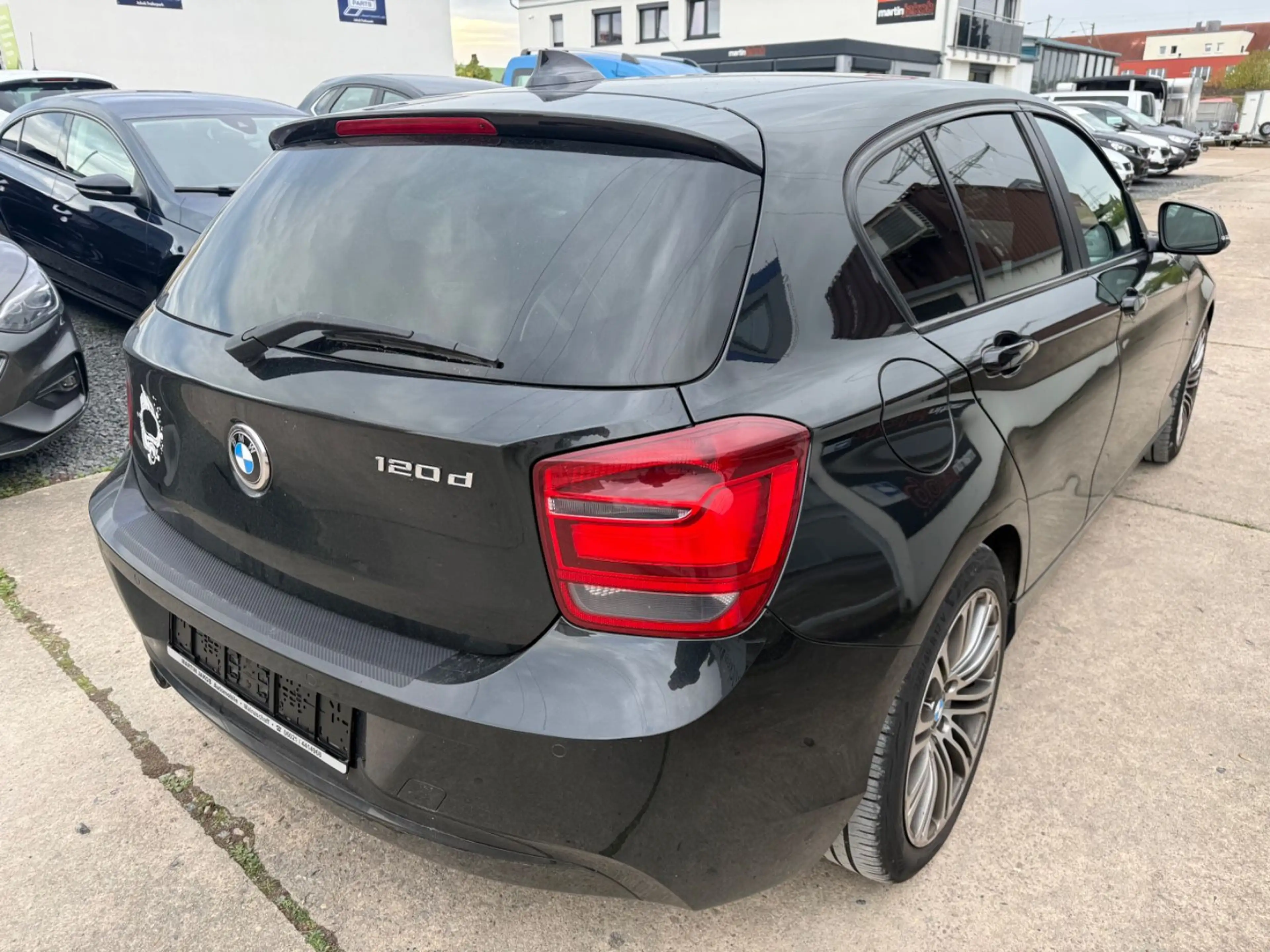 BMW 120 1 Limousine 5-trg. 120 d+LEDER+SCHIEBEDACH+S — photo 8
