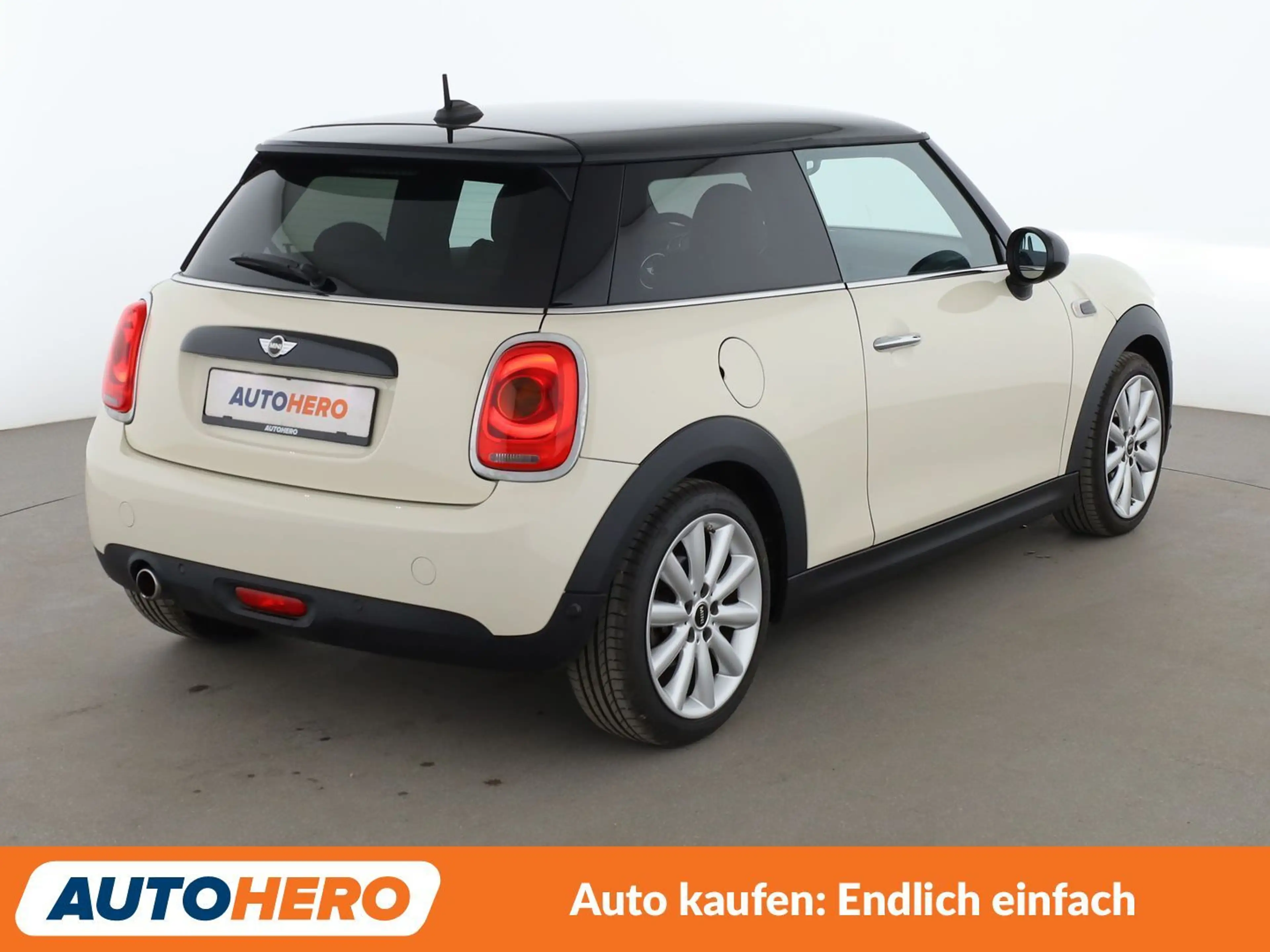 MINI Cooper D Cooper D *NAVI*LED*TEMPO*PDC*SHZ* — photo 6