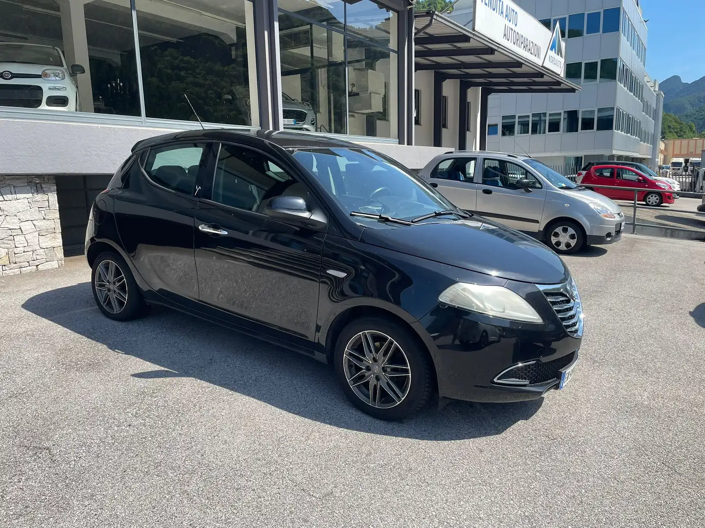 Lancia Ypsilon Ypsilon III 2011 1.2 8v  s Nero - 2