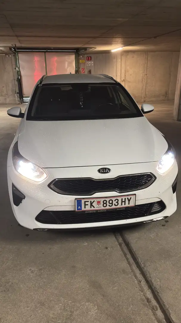 Kia Ceed / cee'd Tourer 1.0 T-GDi Eco-Dynamics Tech 100 - 2