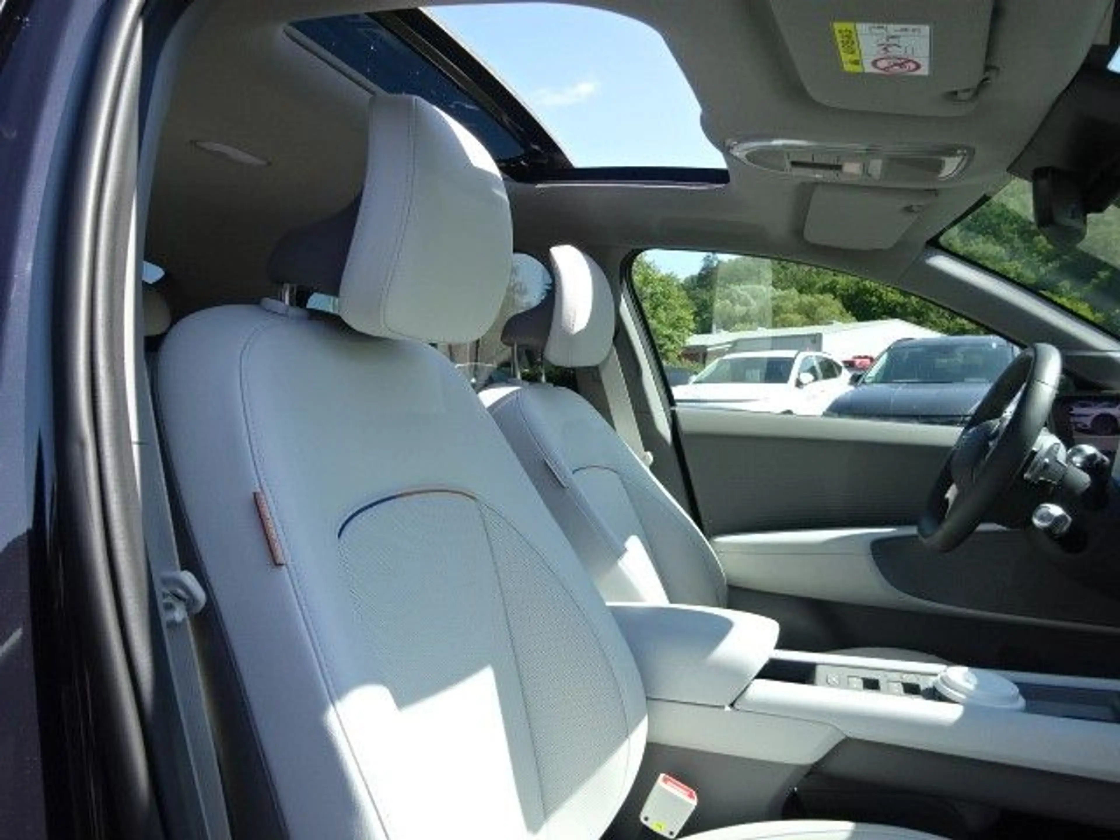 Hyundai IONIQ 6 Uniq Elektro 4WD*Pano*20Zoll*dig.Spiegel — photo 13