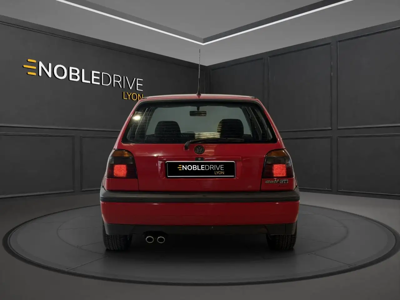 Volkswagen Golf 3 GTi 16S 2.0 150 CH - 5 PORTES / JANTES BBS, foto 4