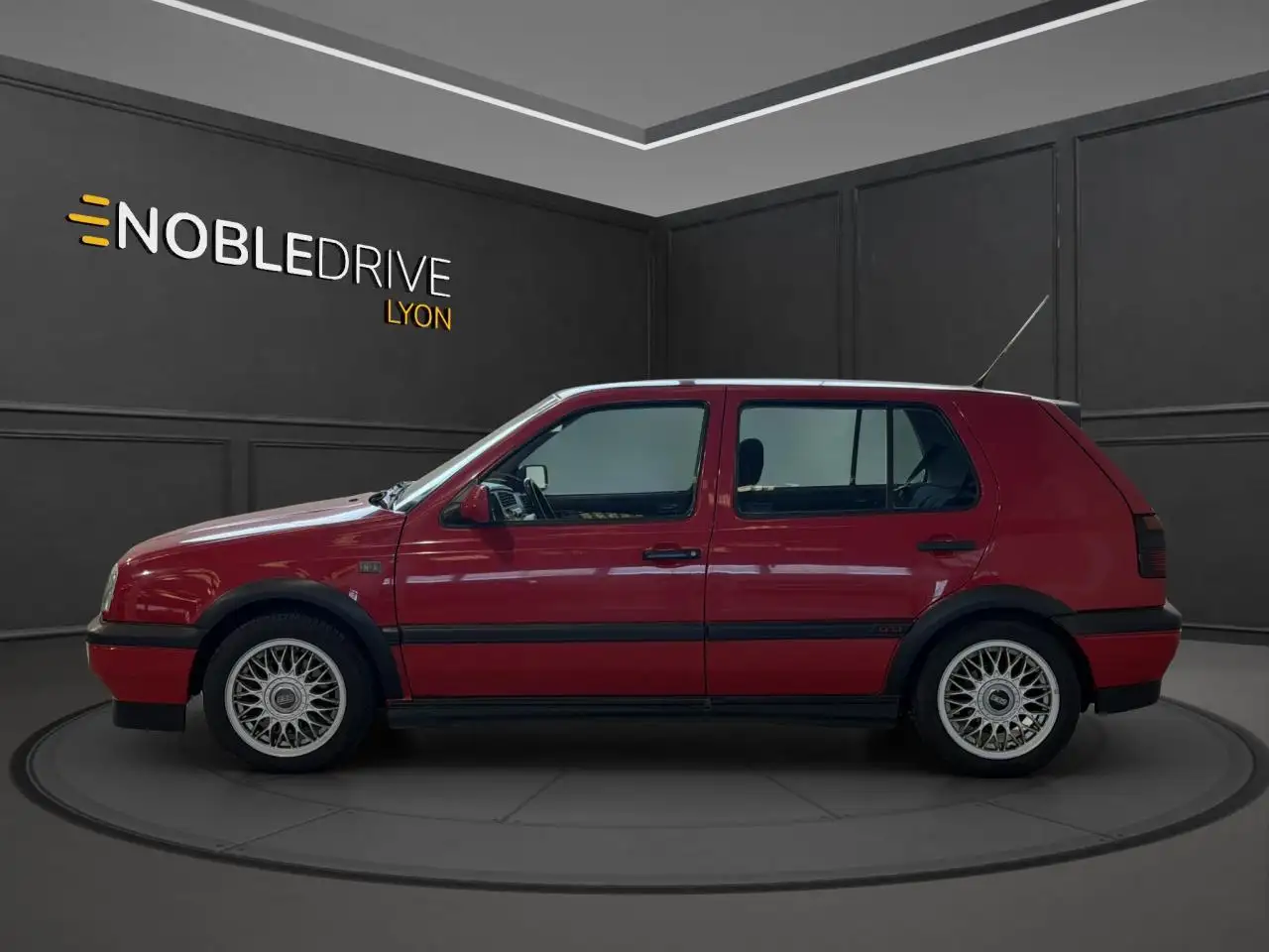 Volkswagen Golf 3 GTi 16S 2.0 150 CH - 5 PORTES / JANTES BBS, foto 6