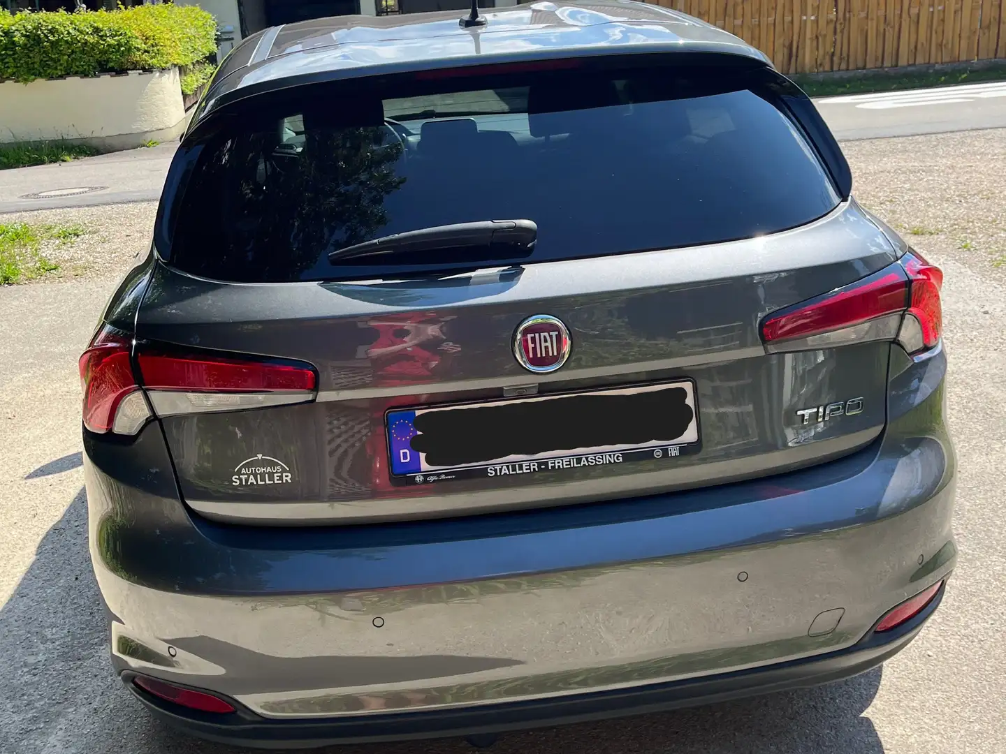 Fiat Tipo Tipo Kombi 1.4 T-Jet Lounge Grau - 2