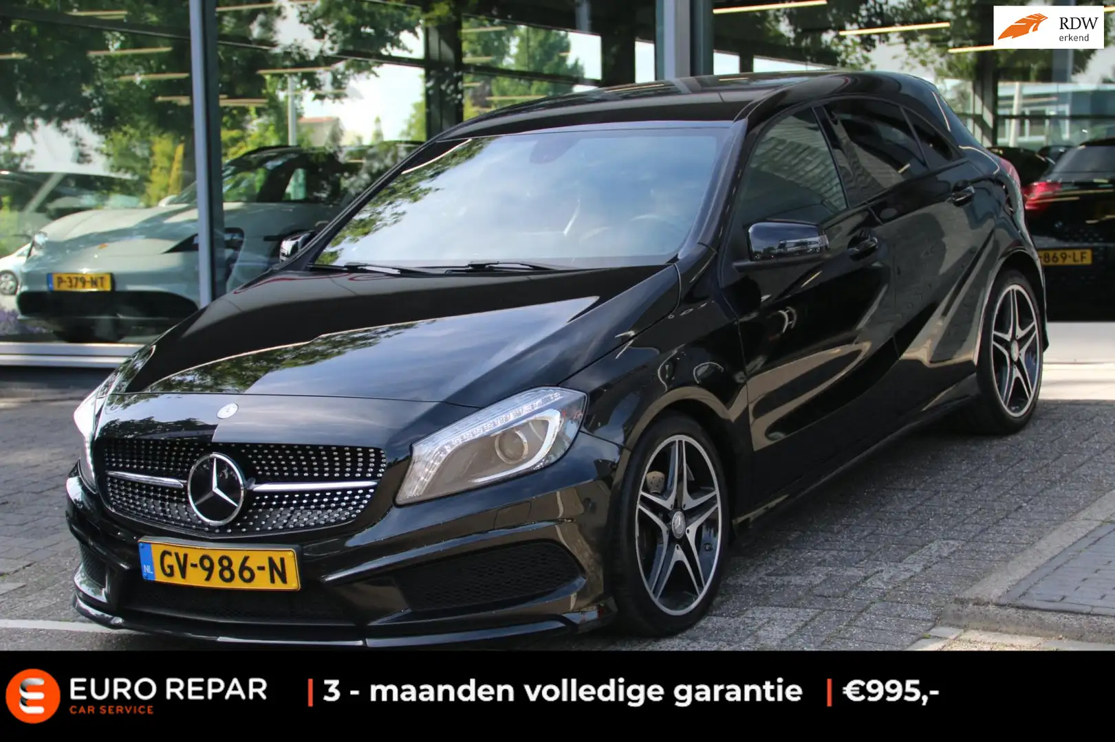 Mercedes-Benz A 180 Ambition AMG-PAKKET NL-AUTO NAP AUTOMAAT! Zwart - 1