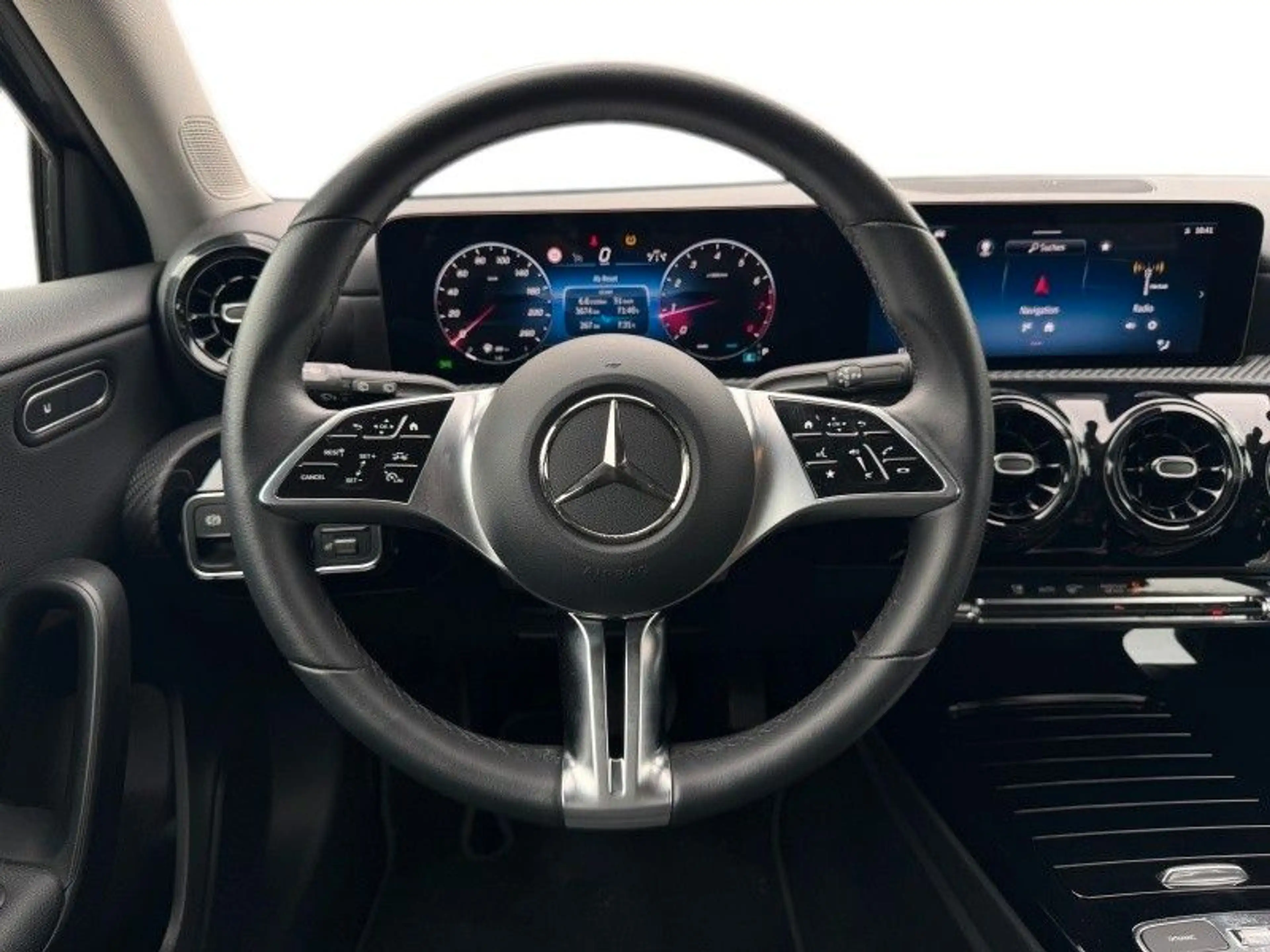 Mercedes-Benz A 200 A A 200 — photo 12