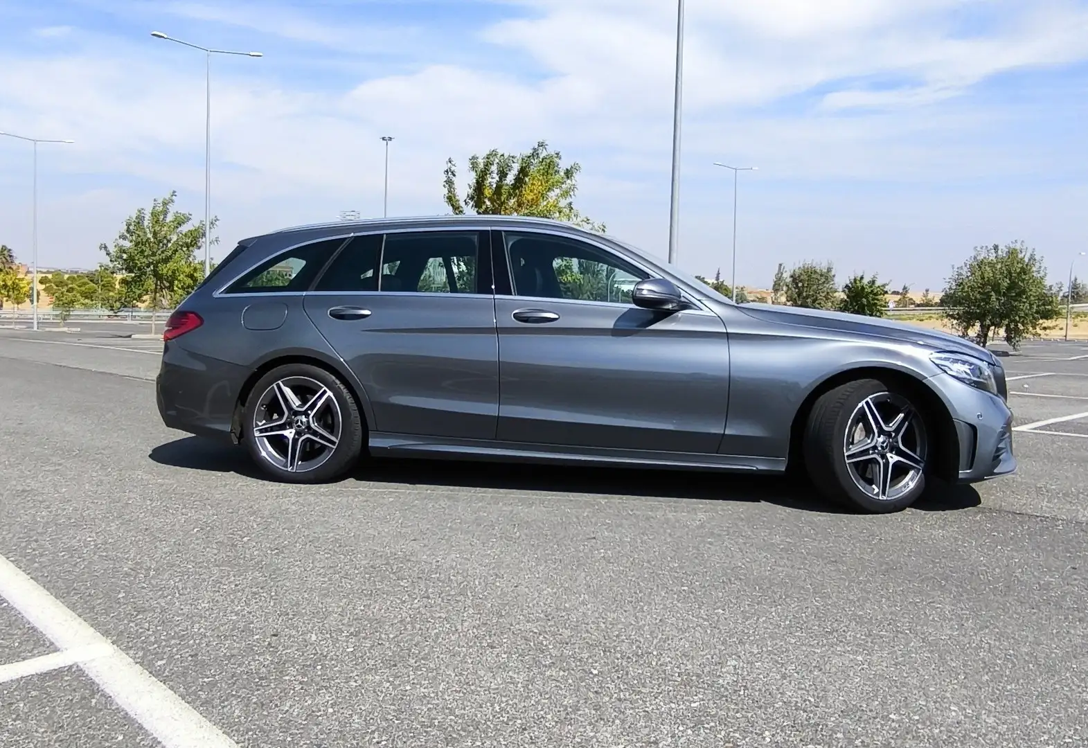 Mercedes-Benz C 220 AMG Estate 9G-Tronic - 2