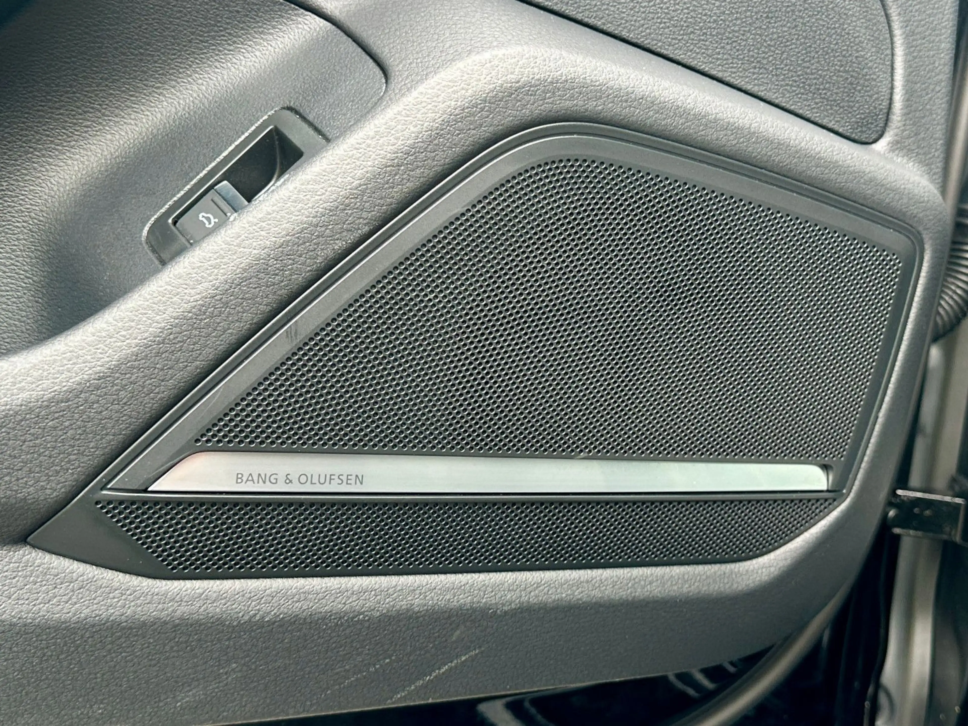Audi RS6 Avant qu performance PANO AHK LASER KERAMIK — photo 8