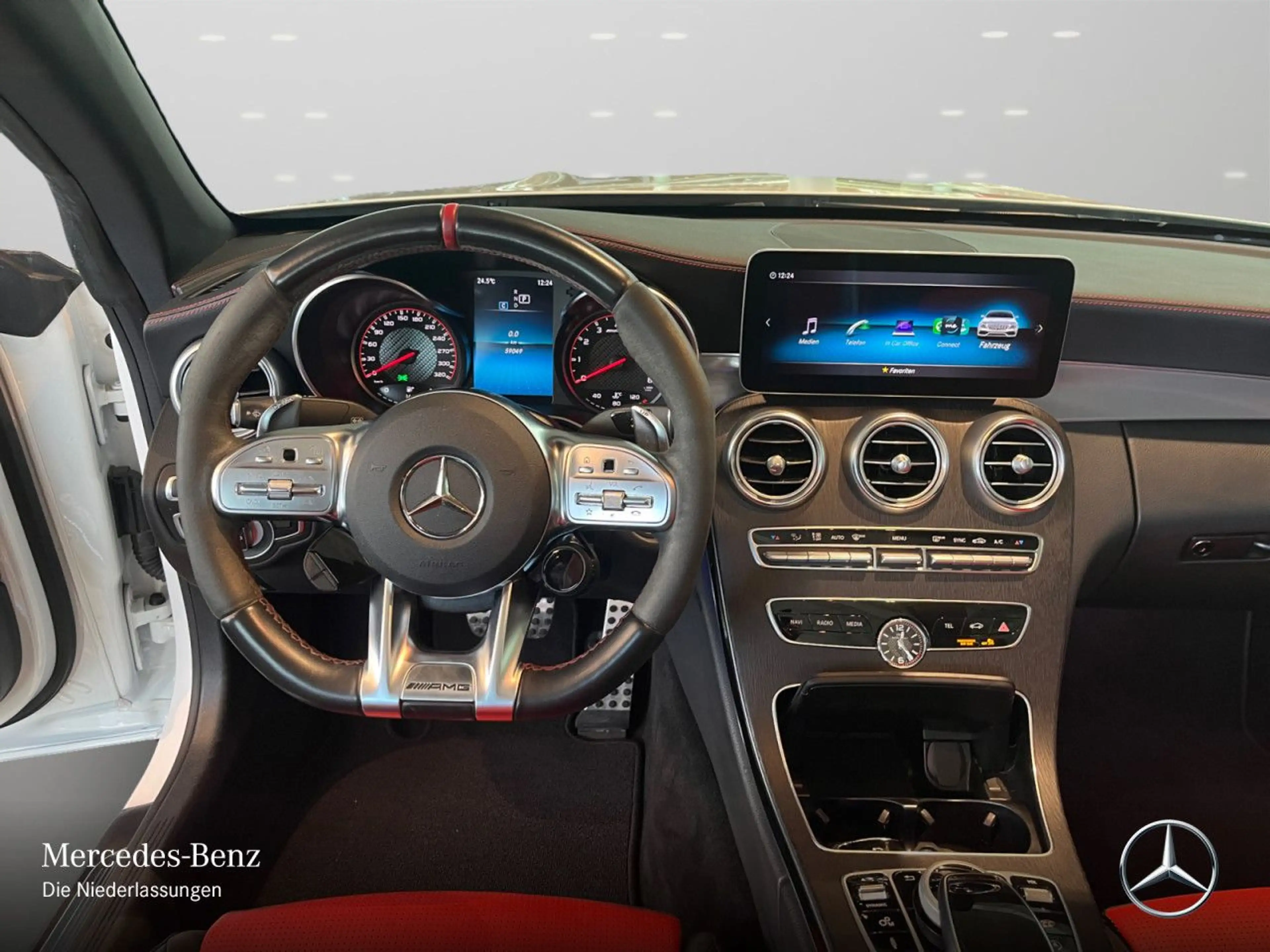 Mercedes-Benz C 63 AMG C 63 S Cabrio NIGHT+DRIVERS+LED+FAHRASS+BURMESTER — photo 11