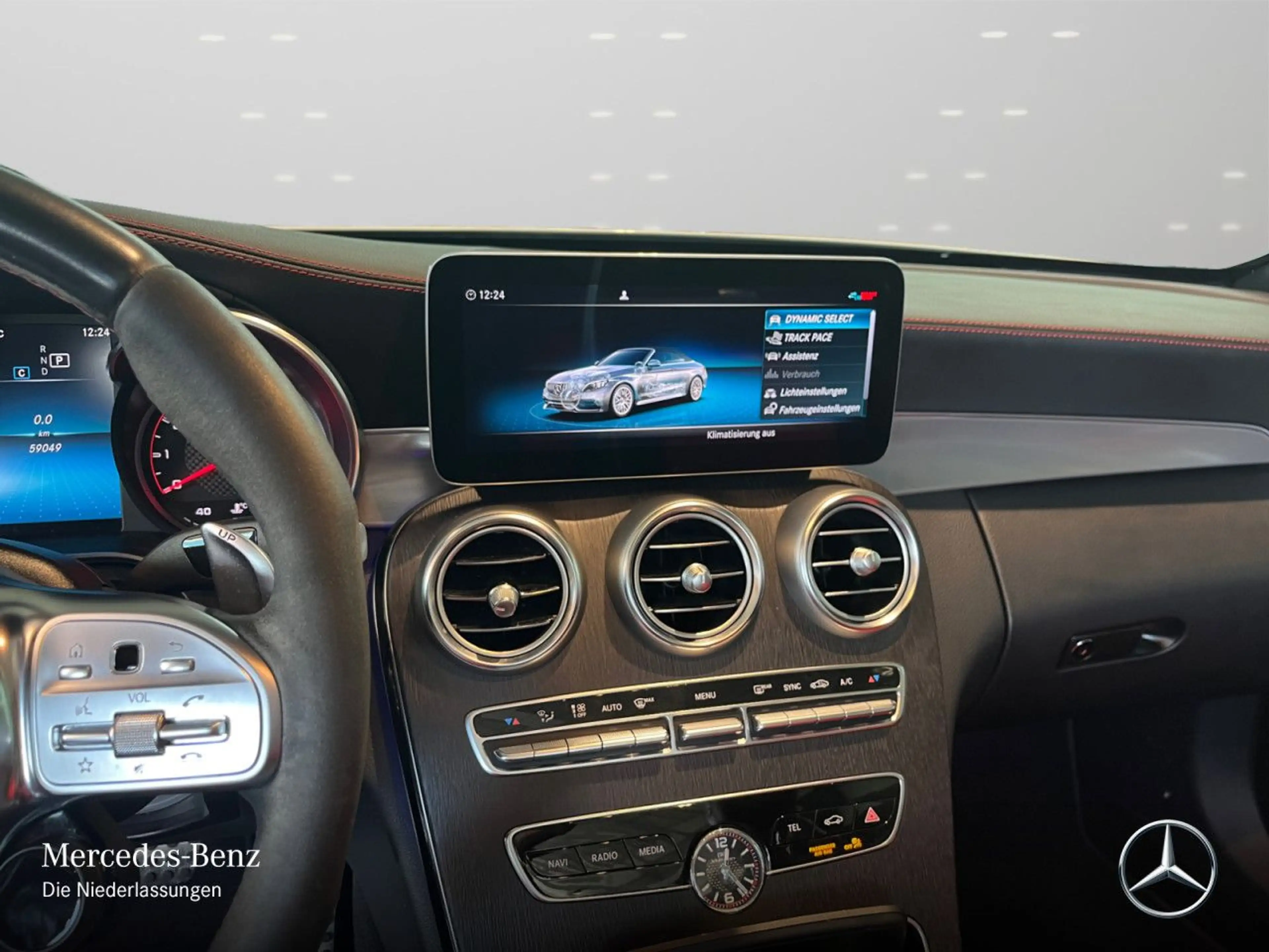 Mercedes-Benz C 63 AMG C 63 S Cabrio NIGHT+DRIVERS+LED+FAHRASS+BURMESTER — photo 13