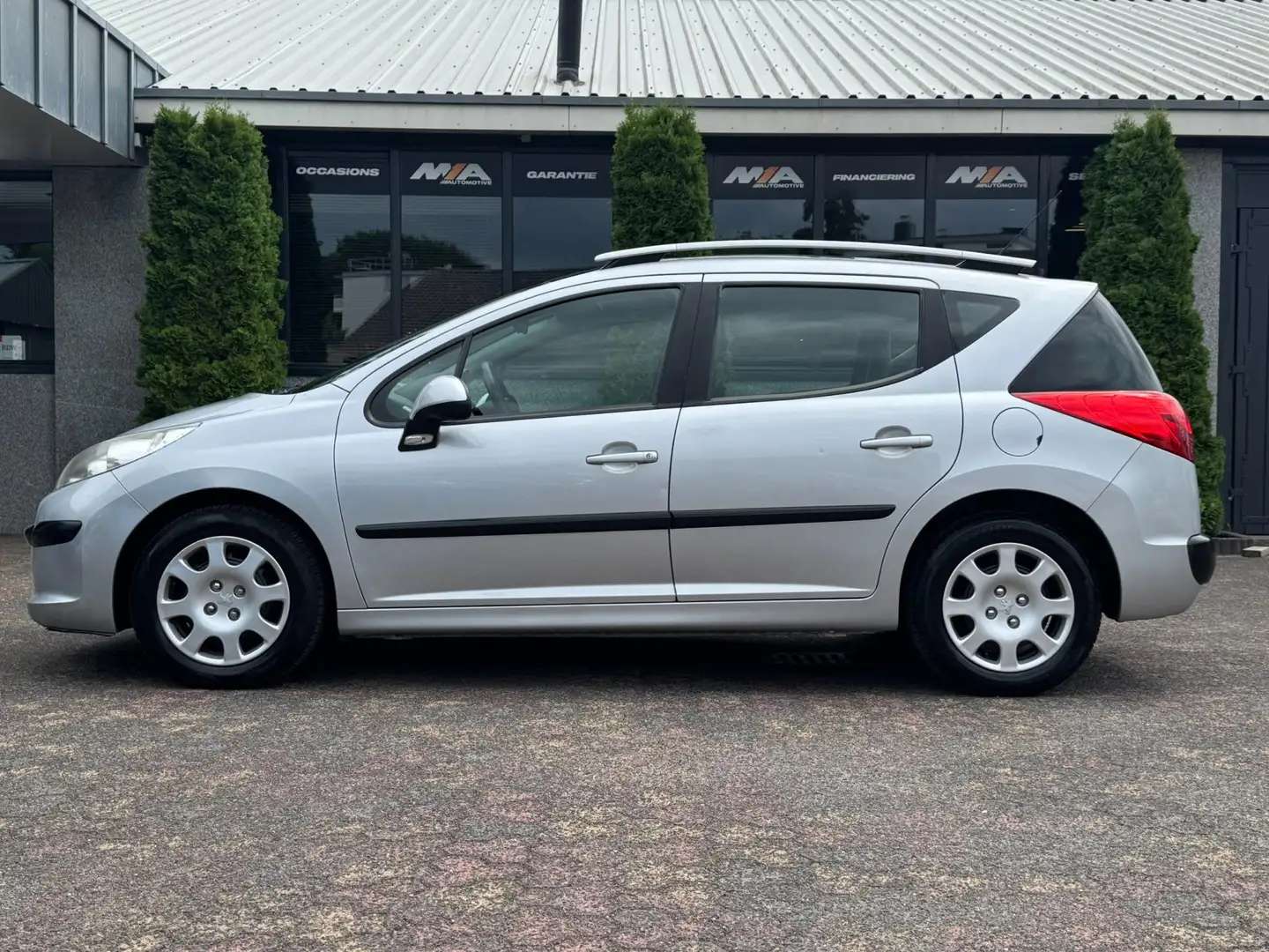 Peugeot 207 SW 1.4 VTi X-line | A/C | PANO | NIEUWE APK Grijs - 2