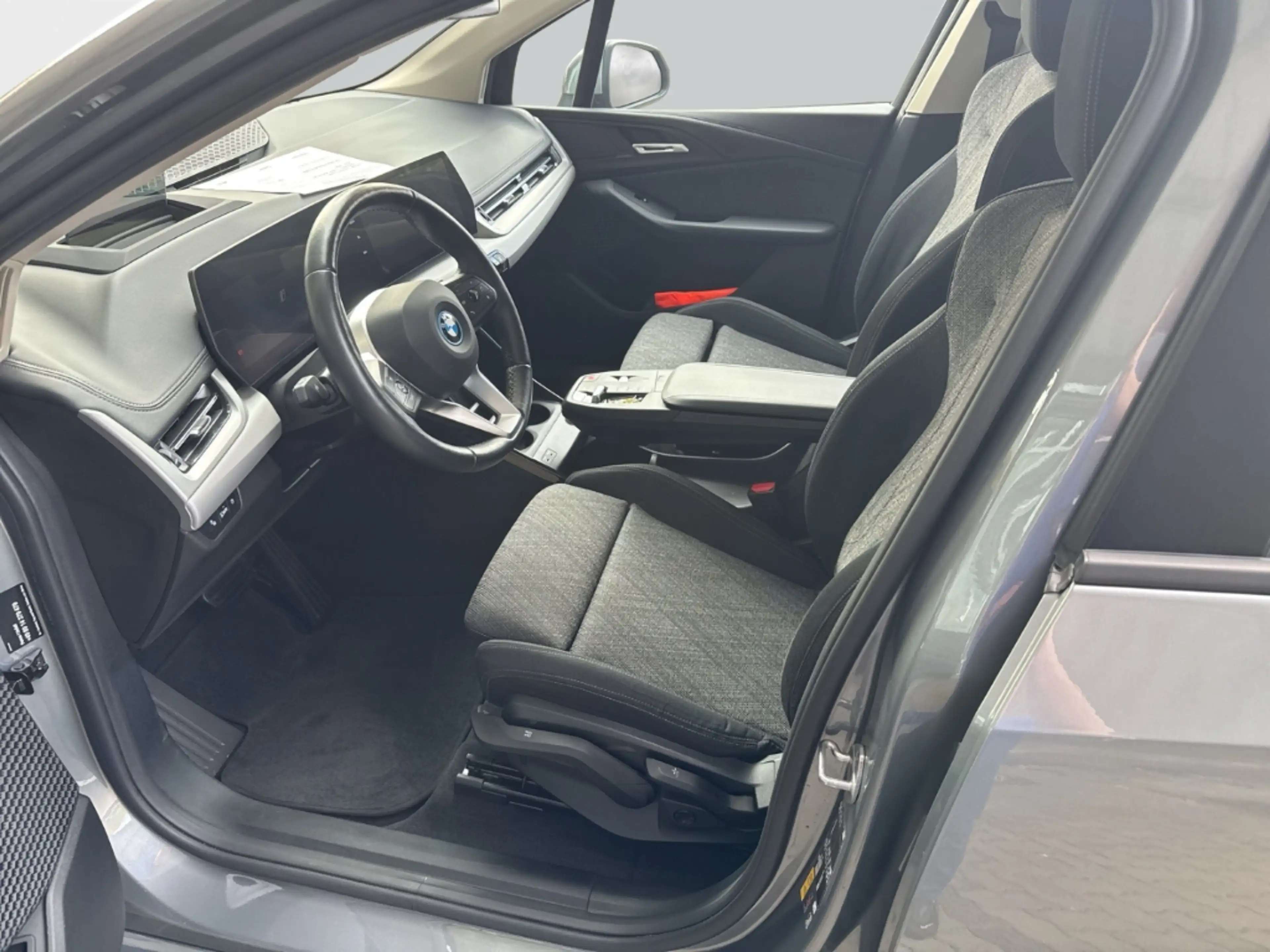 BMW 225 Active Tourer e+SPORTSITZE+AHK+HUD+LED ADPT.+ — photo 14