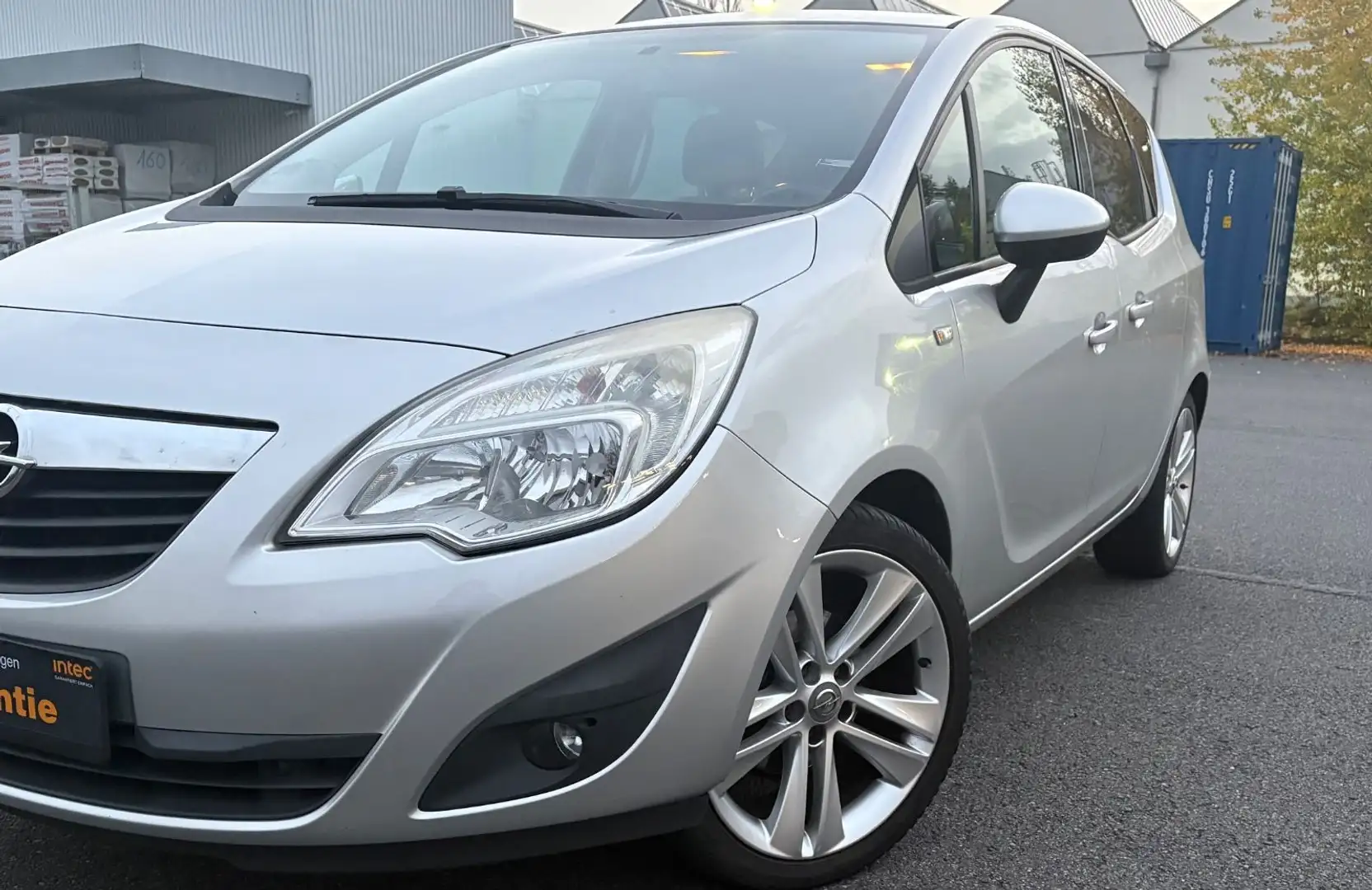 Opel Meriva B Edition Sport/KLIMA/TEMPOMAT Argent - 2