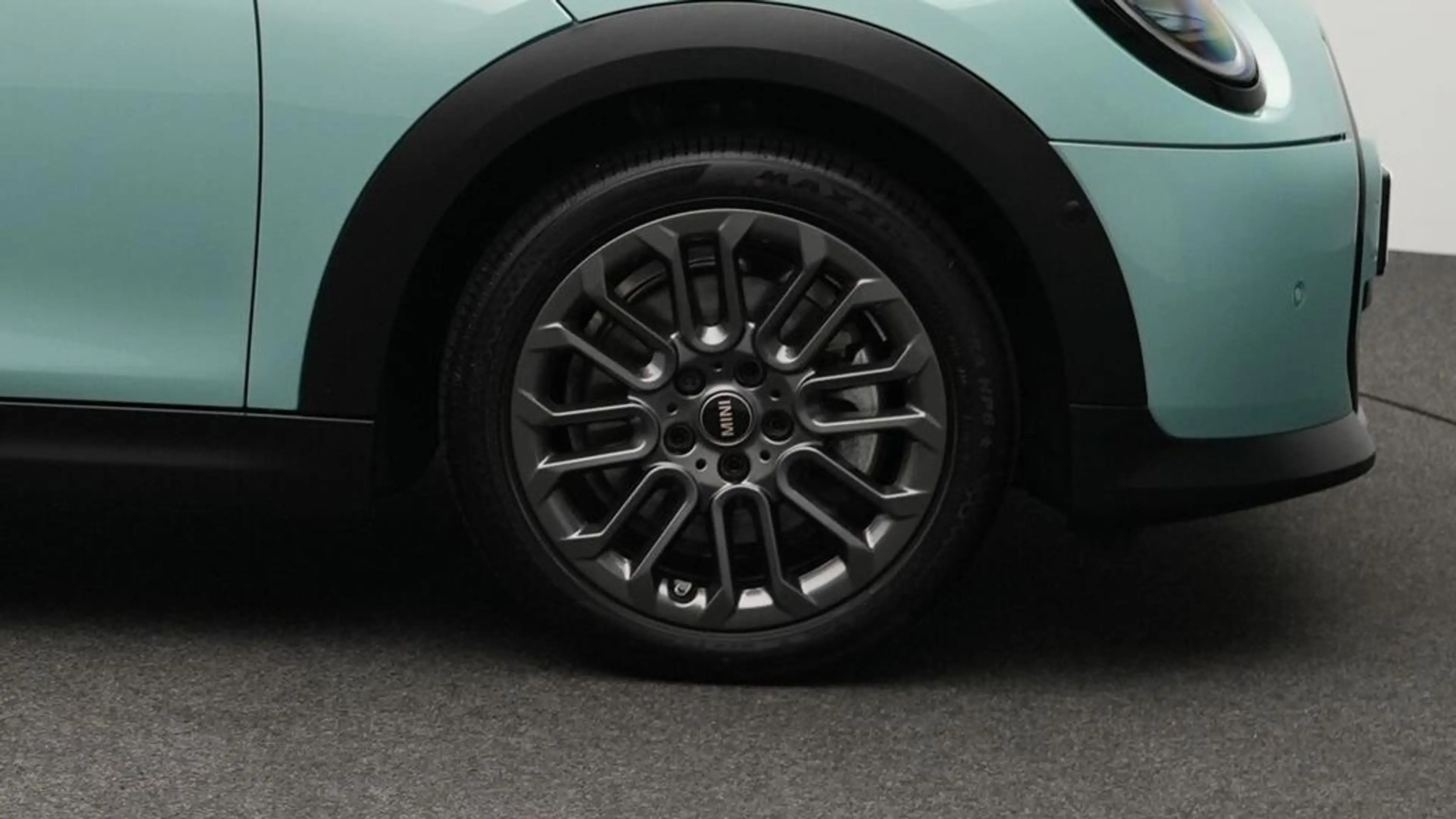 MINI Cooper C Cabrio Classic Trim — photo 10