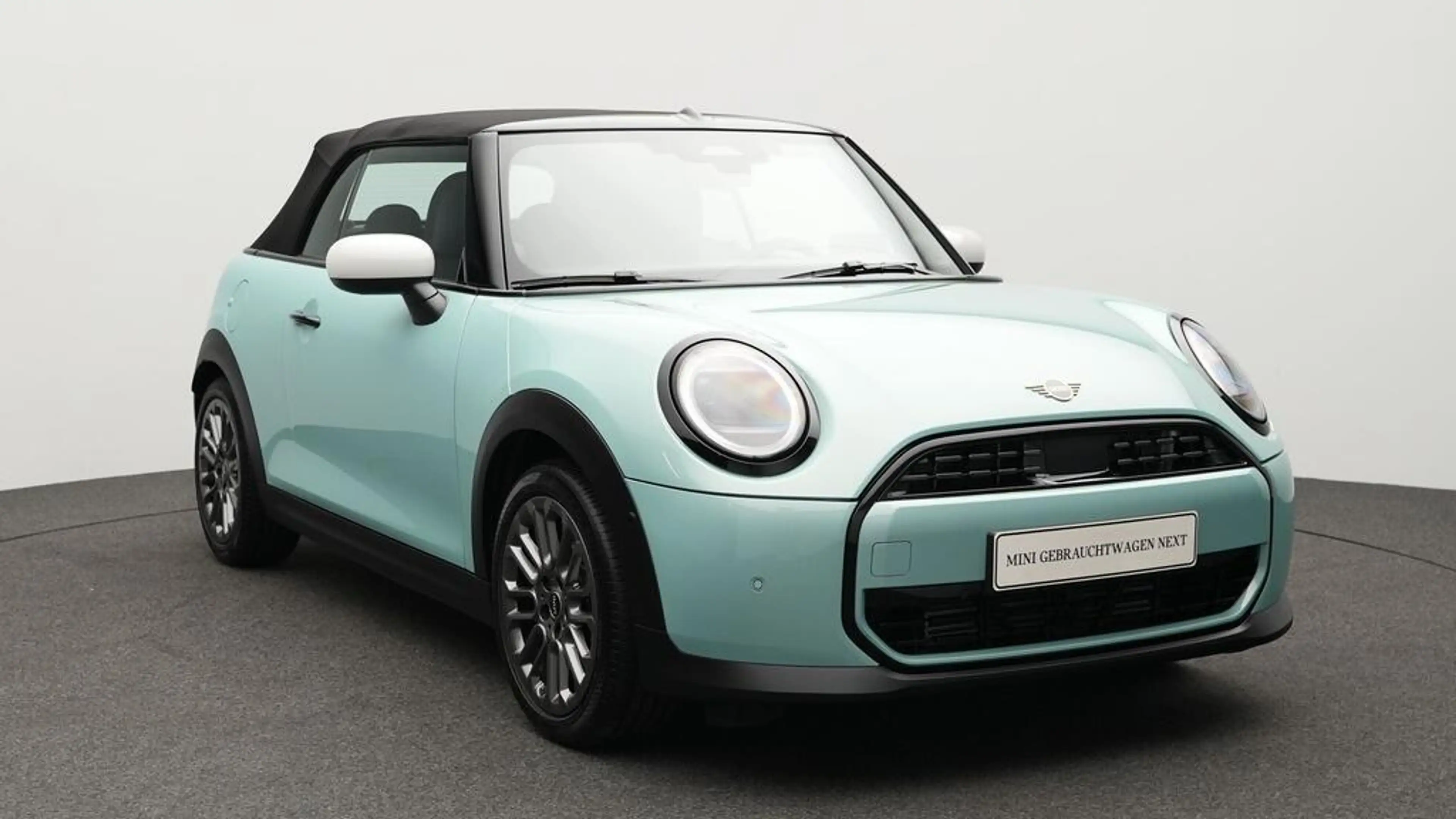 MINI Cooper C Cabrio Classic Trim — photo 14