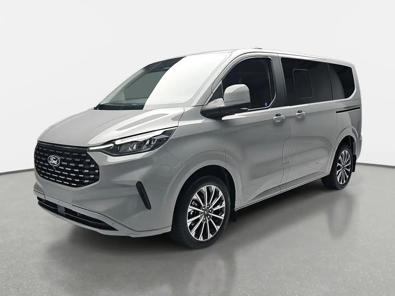 Ford Tourneo Custom 2026