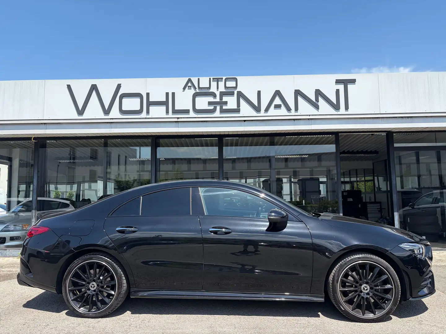 Mercedes-Benz CLA 250 CLA 250 e (118.386) Schwarz - 2