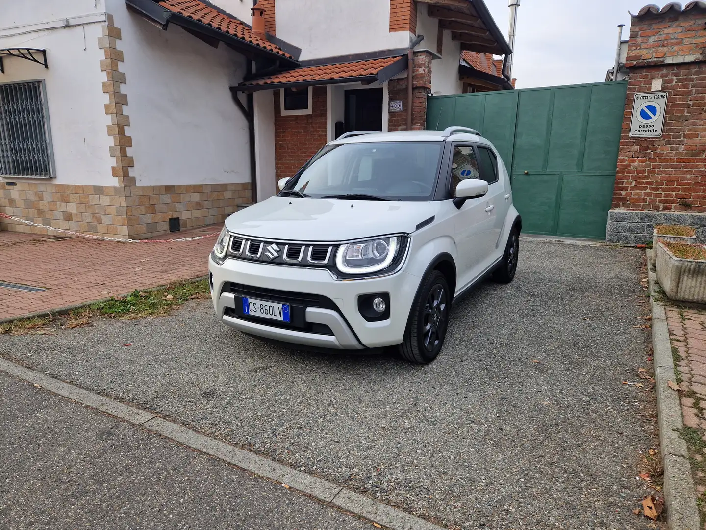 Suzuki Ignis TOP 1.2 83CV "SOLO 17.000 km" Carplay, Cruise c. White - 1