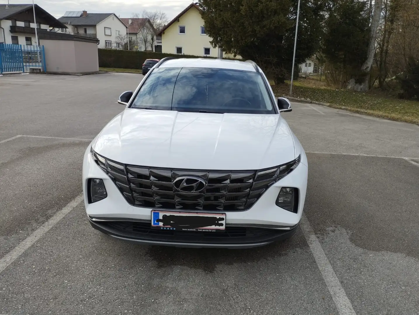 Hyundai TUCSON NX4 GO 1,6 Weiß - 2