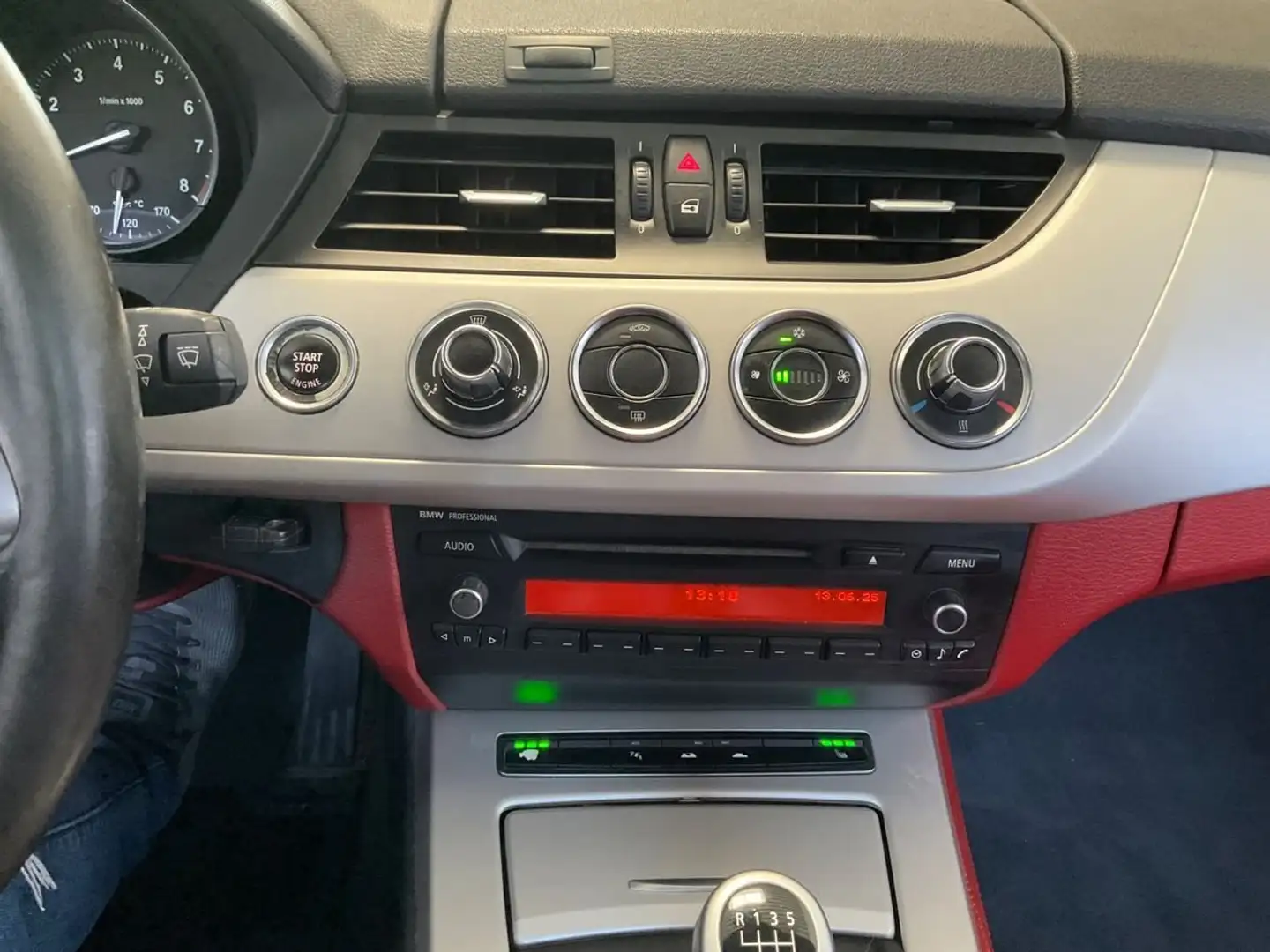 BMW Z4 Z4 sDrive23i Schwarz - 2