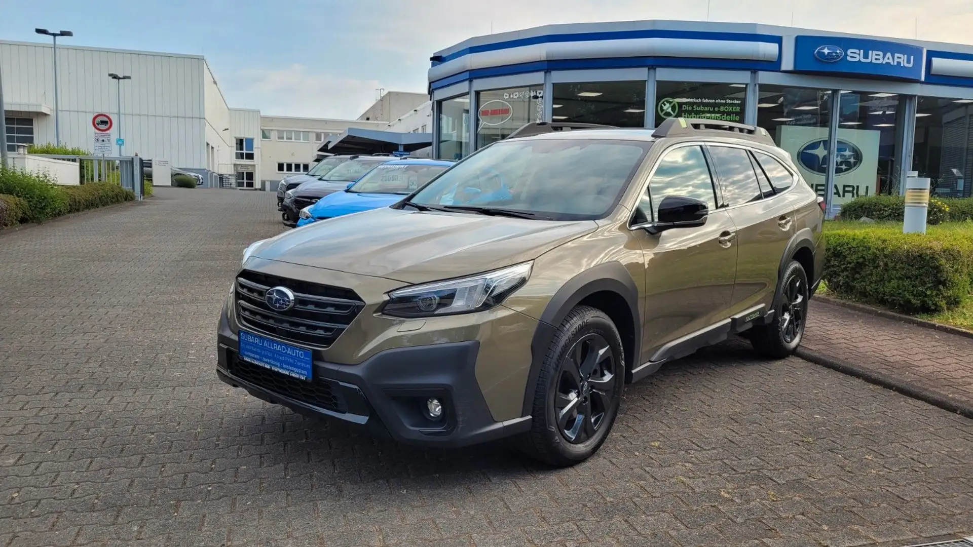 Subaru OUTBACK Edition Exclusive Cross AHK WKR Zöld - 1