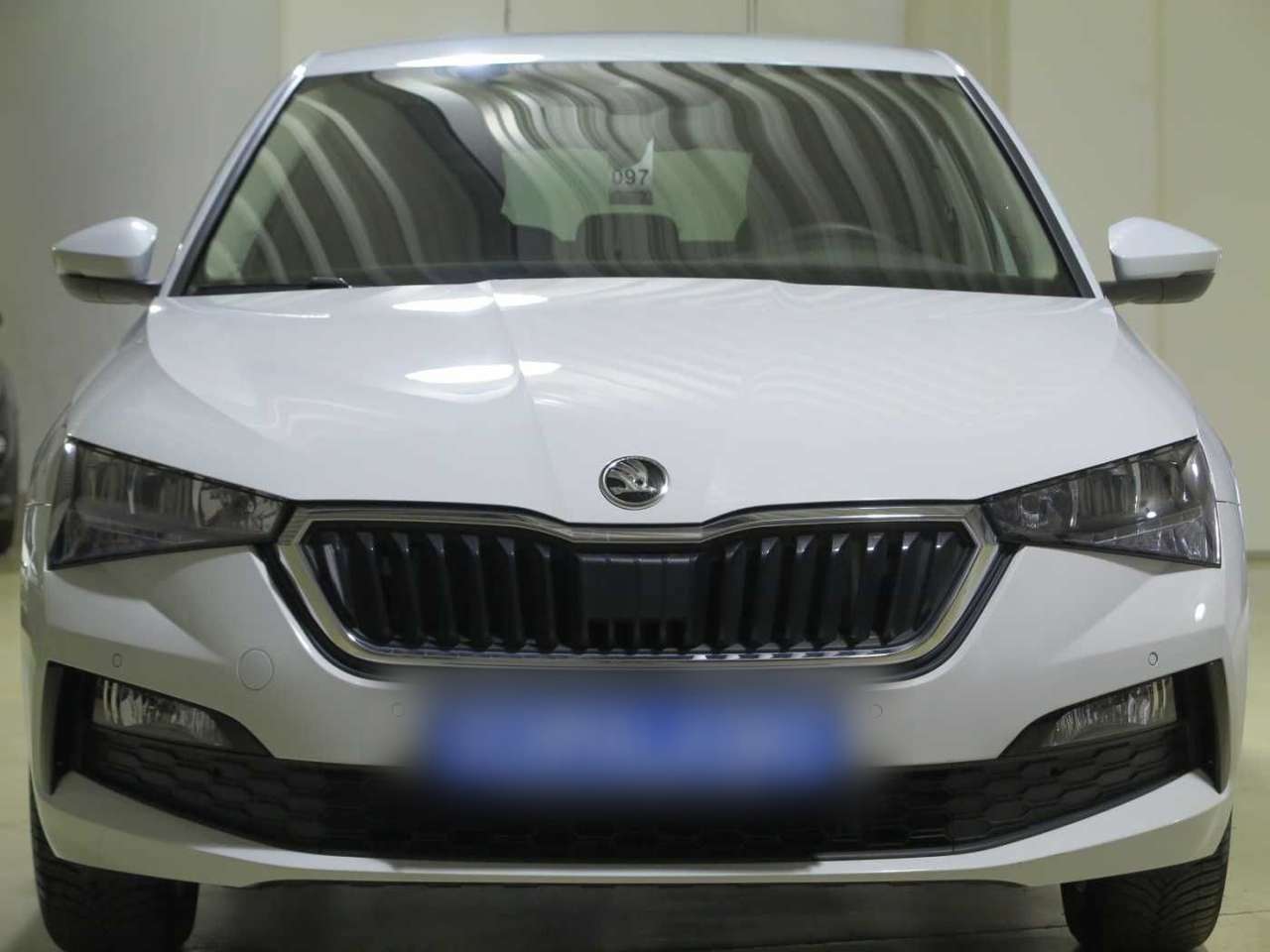 Skoda-Scala-1.0 TSI DSG7 Ambition Navi DAB LM16